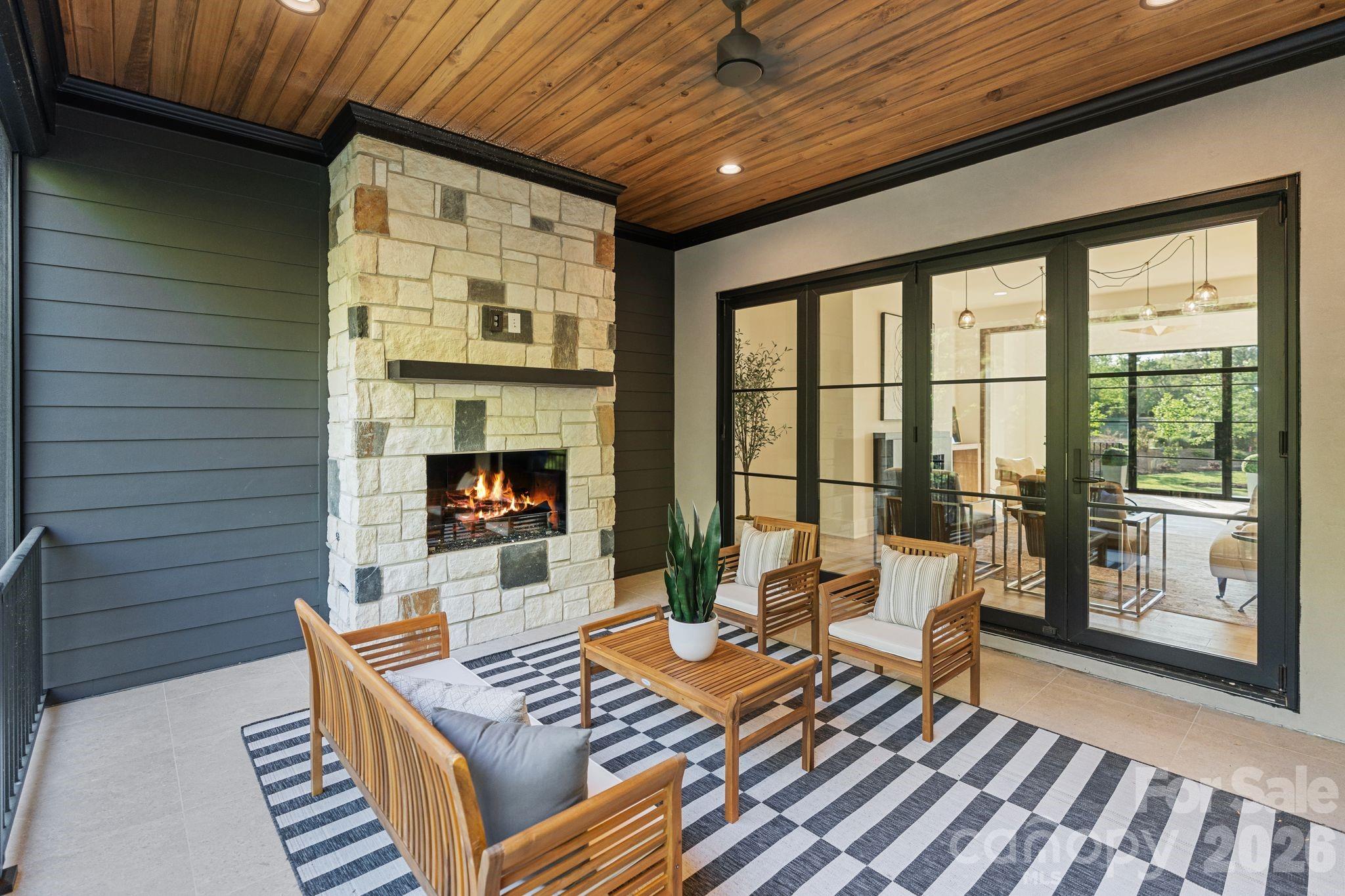 Cardinal Crest - Residential