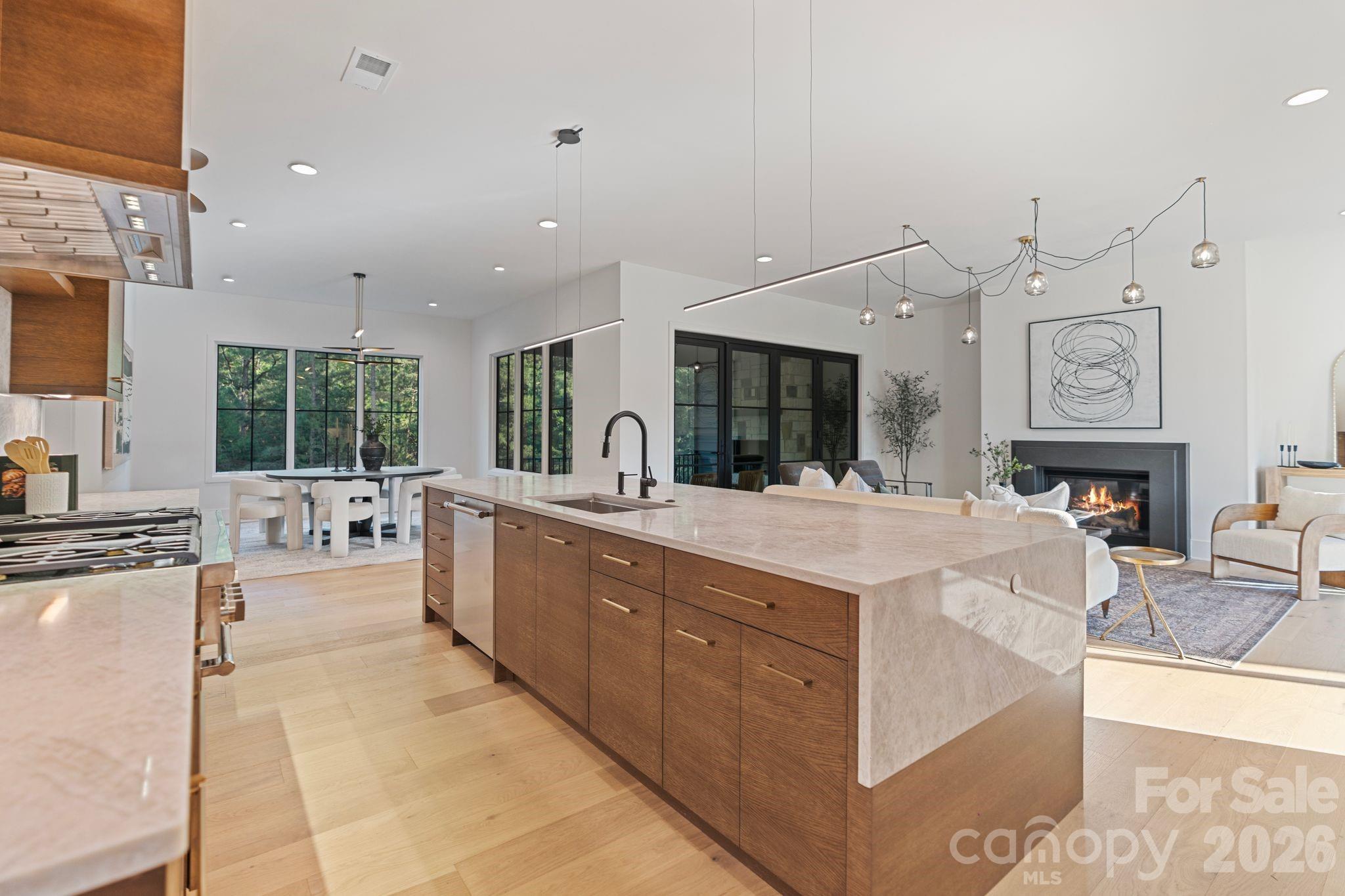 Cardinal Crest - Residential