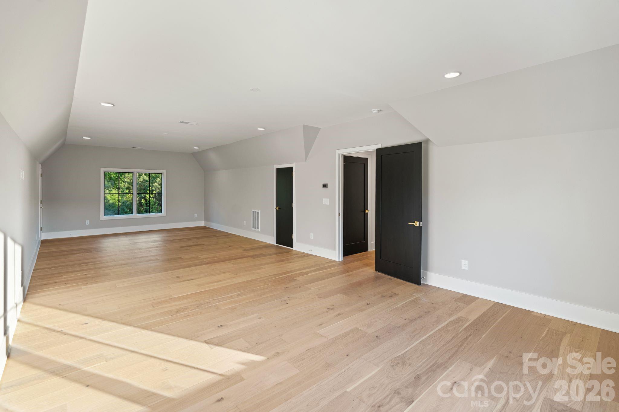 Cardinal Crest - Residential