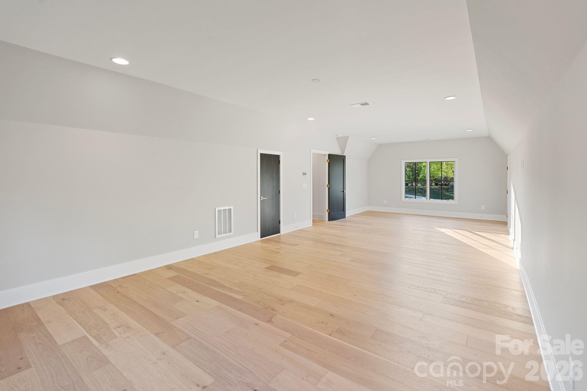 Cardinal Crest - Residential