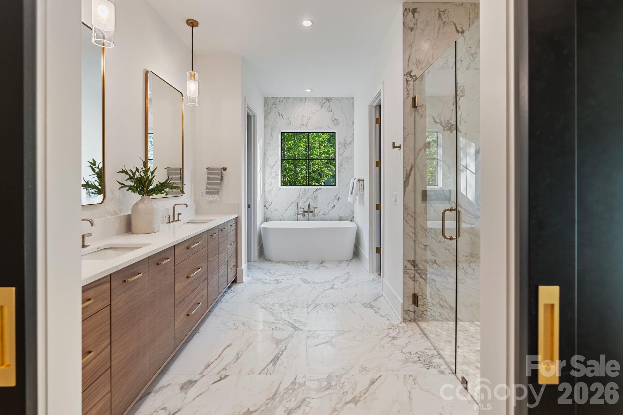 Cardinal Crest - Residential