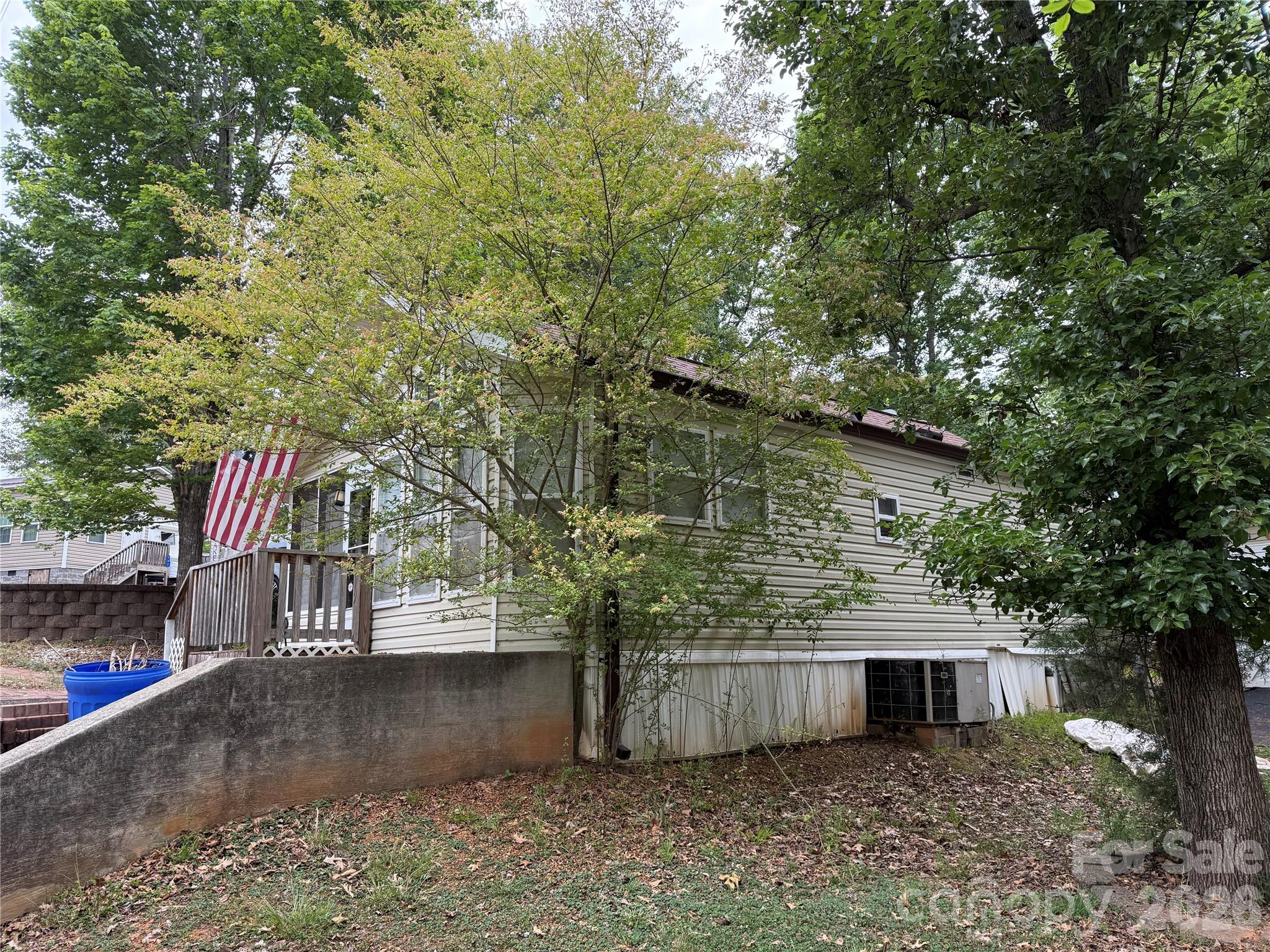 Twin Harbor - Residential