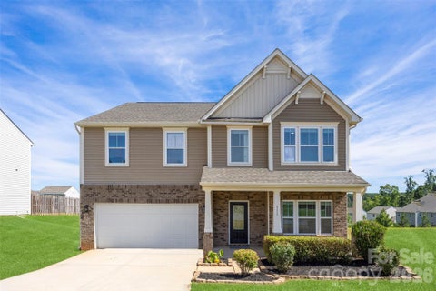 Photo of 111 Trick Ski Lane, Statesville, NC 28677 (MLS # 4398095)