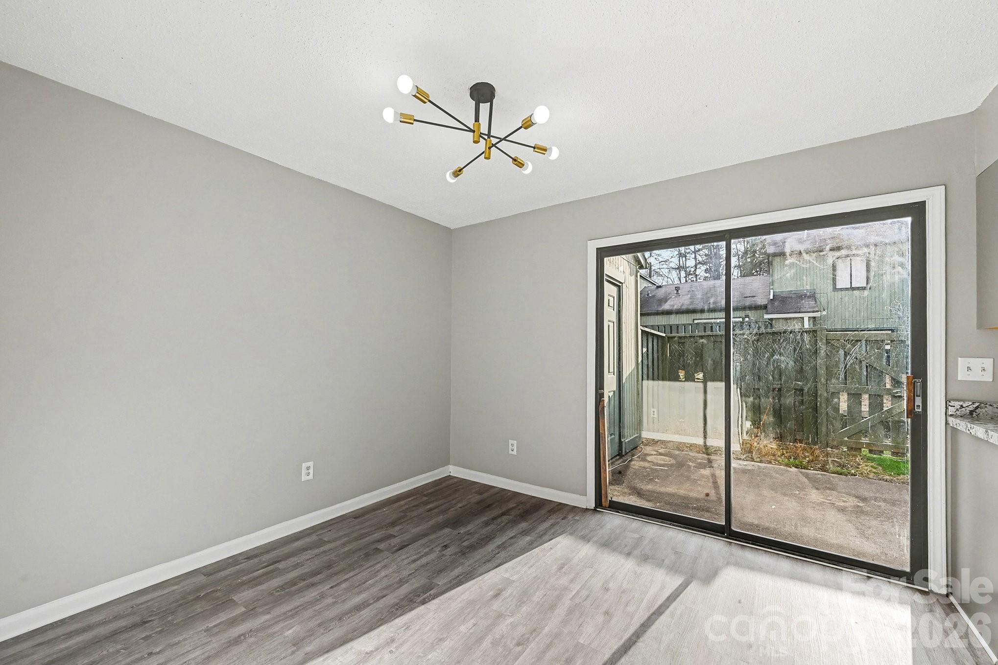 Four Seasons - Residential