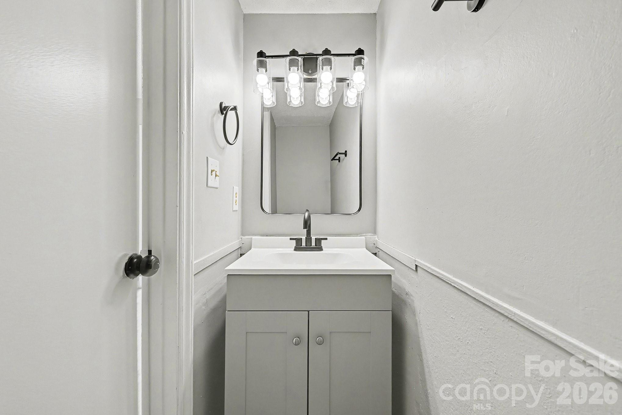 Four Seasons - Residential