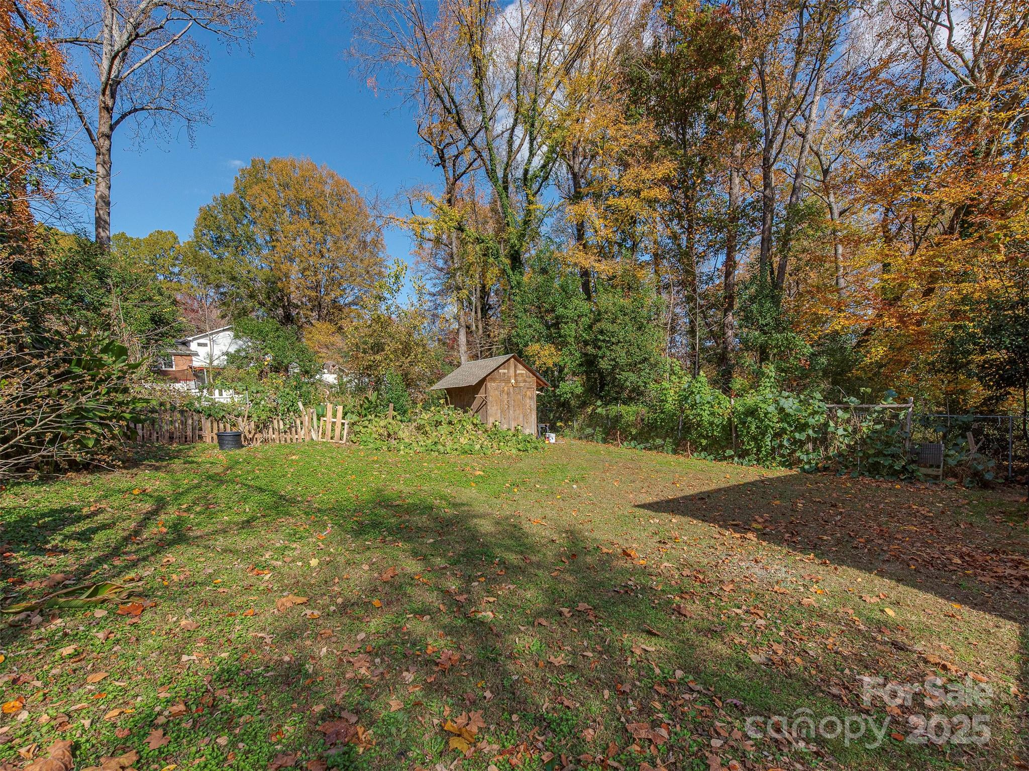 Idlewild Woods - Residential