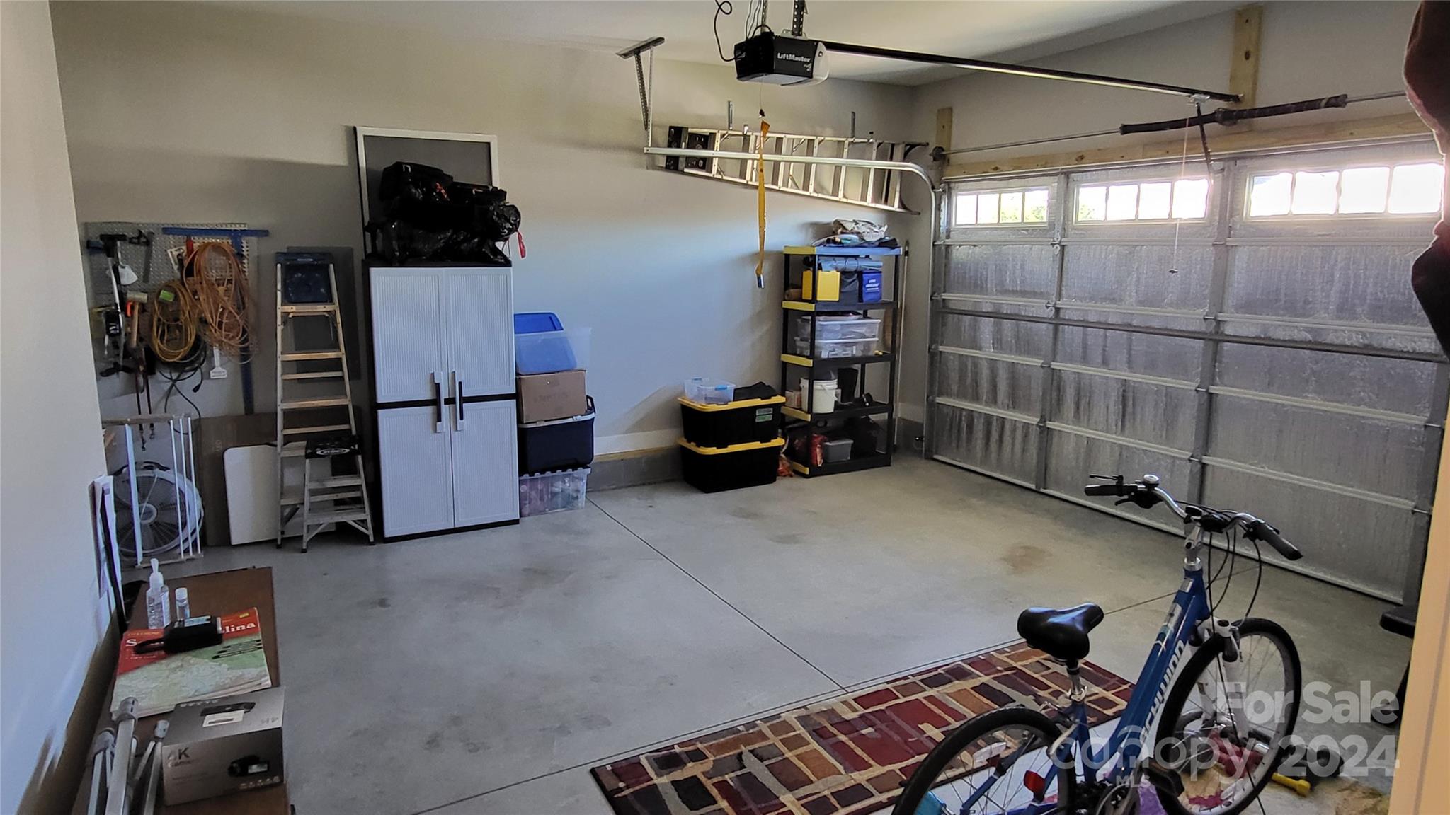 The Cottages at Windy Knoll - Residential