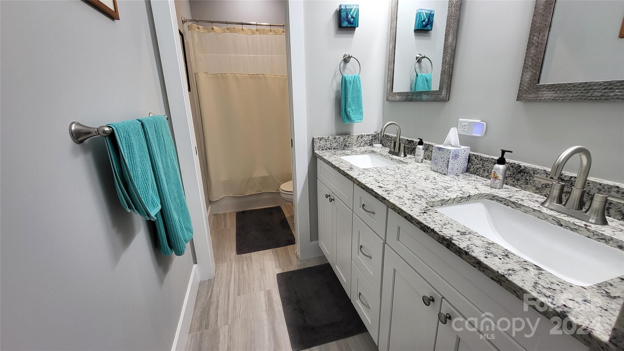 The Cottages at Windy Knoll - Residential