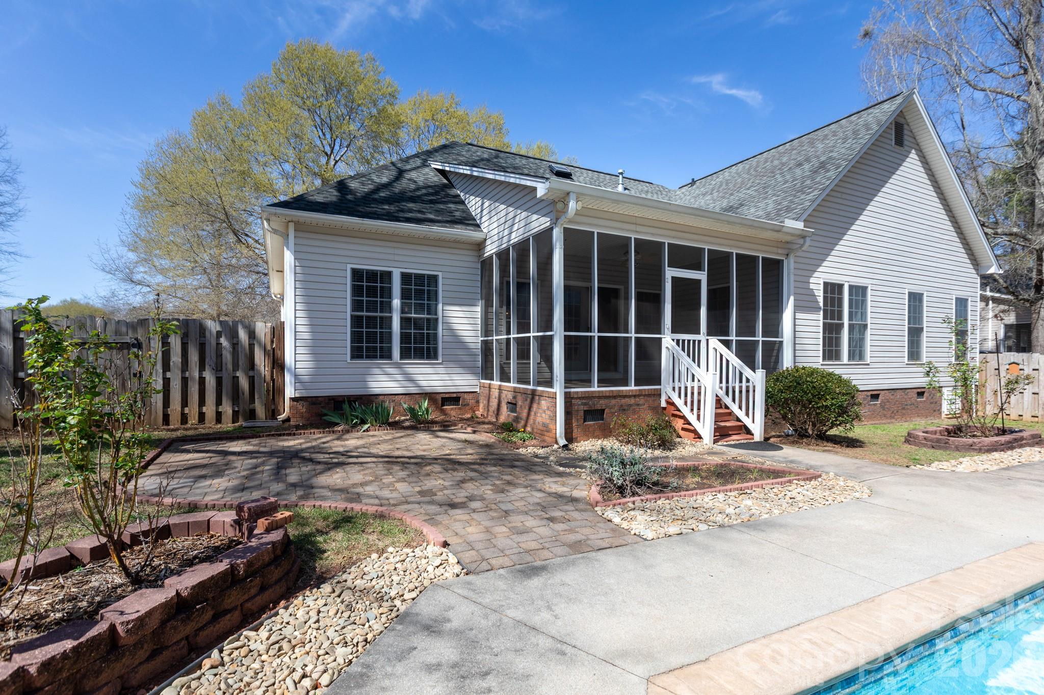 Garretts Landing - Residential