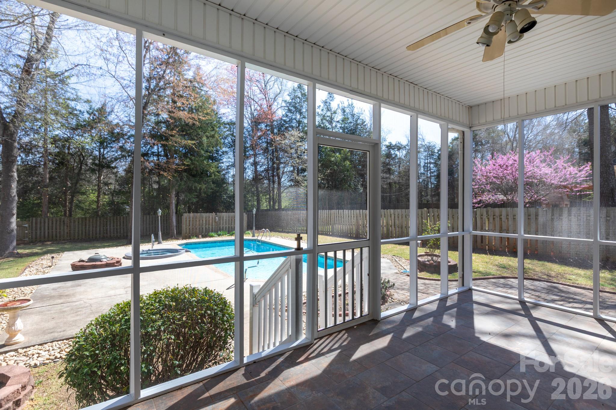 Garretts Landing - Residential