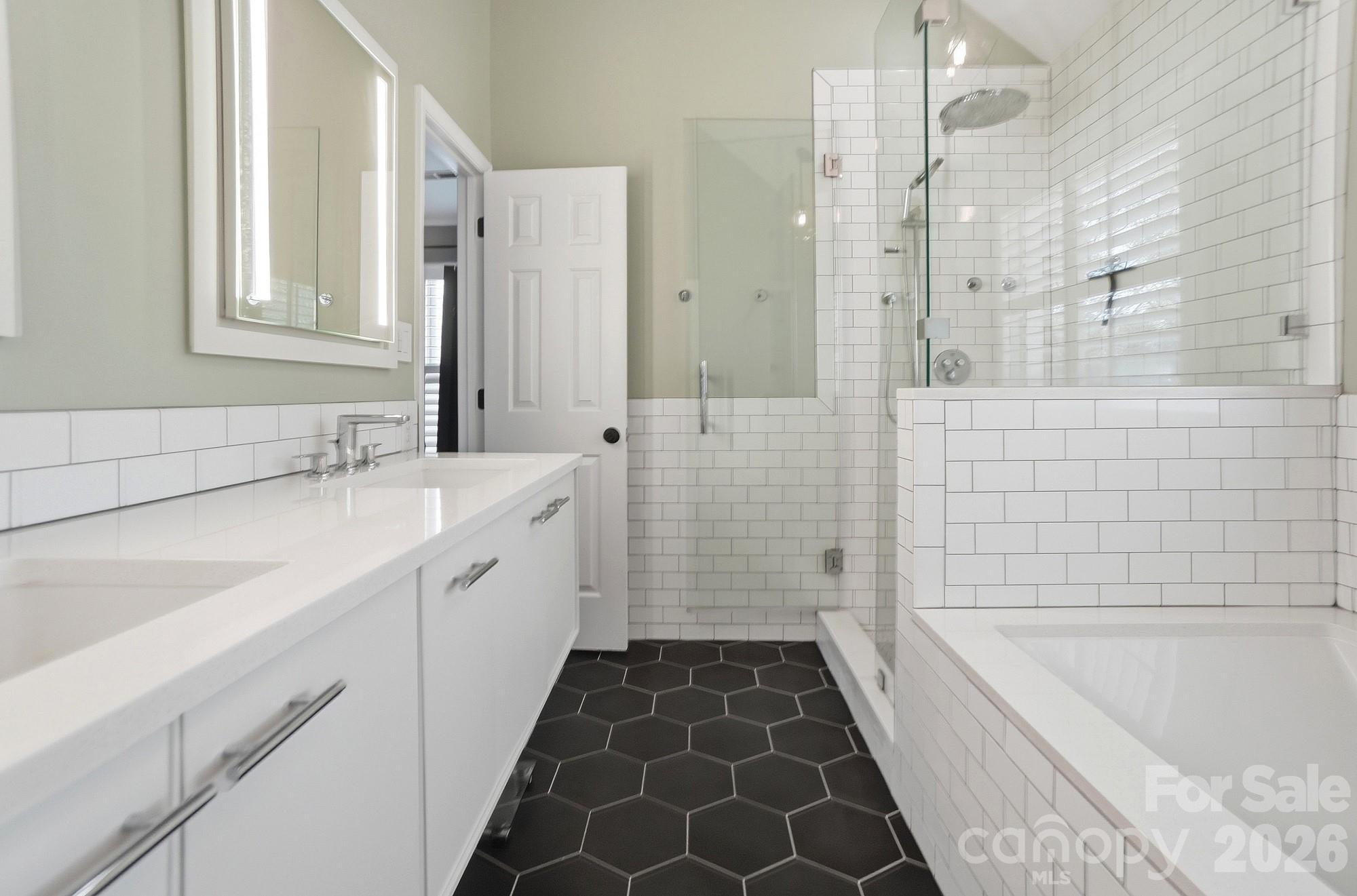 Heritage Woods - Residential