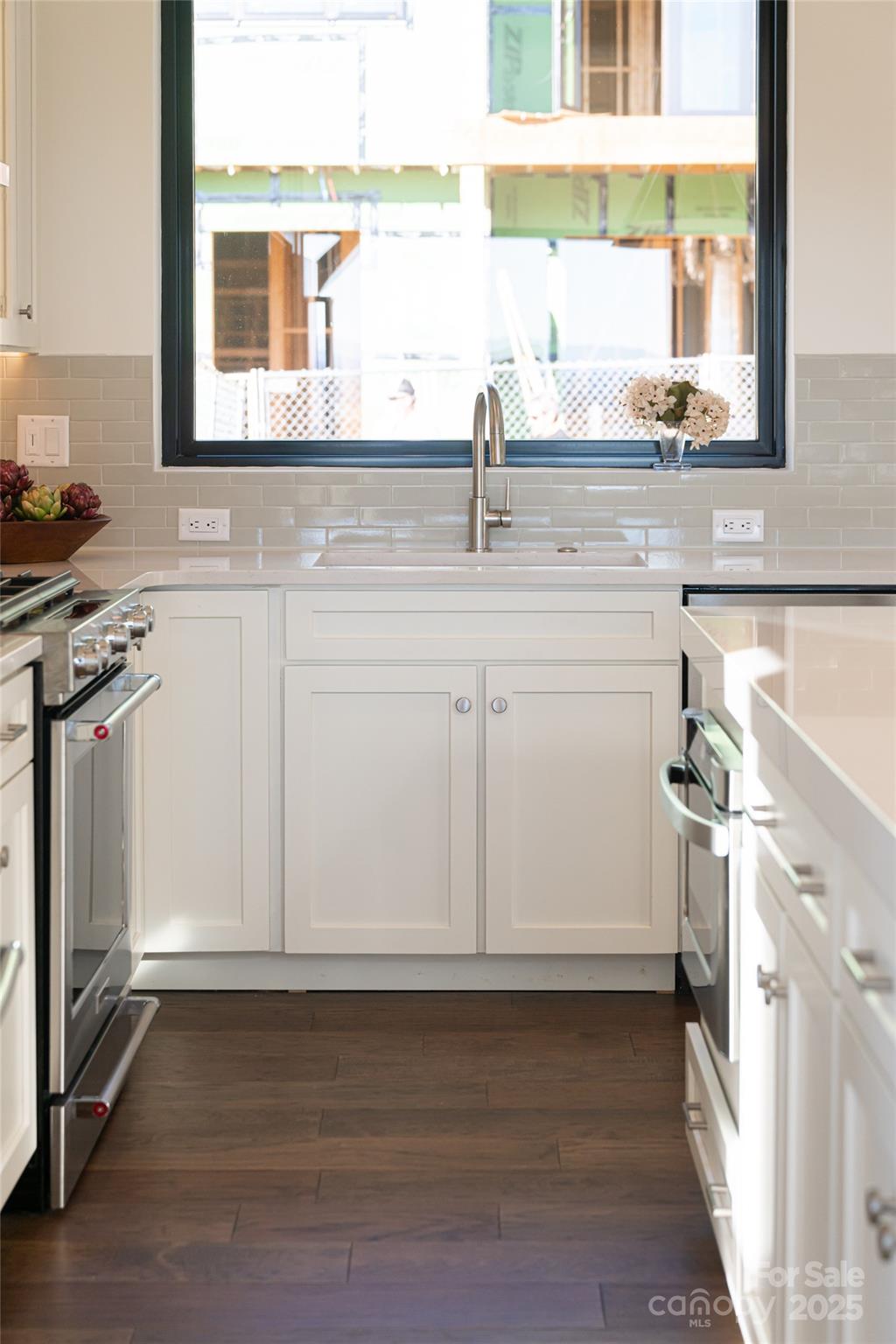 Reynolds Mountain Villas - Residential