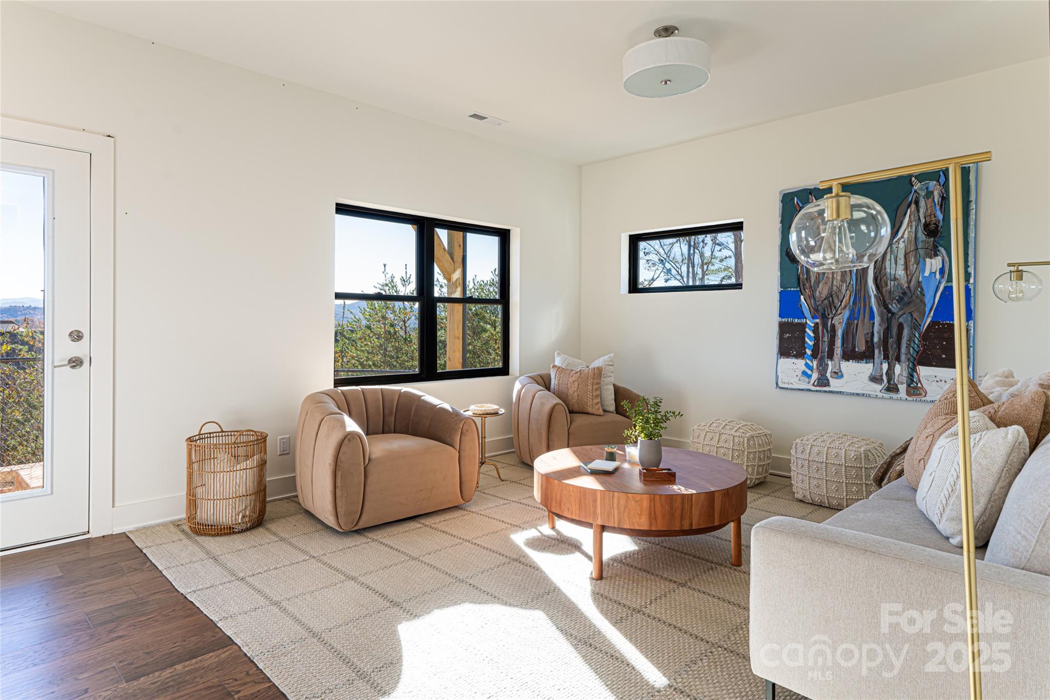 Reynolds Mountain Villas - Residential