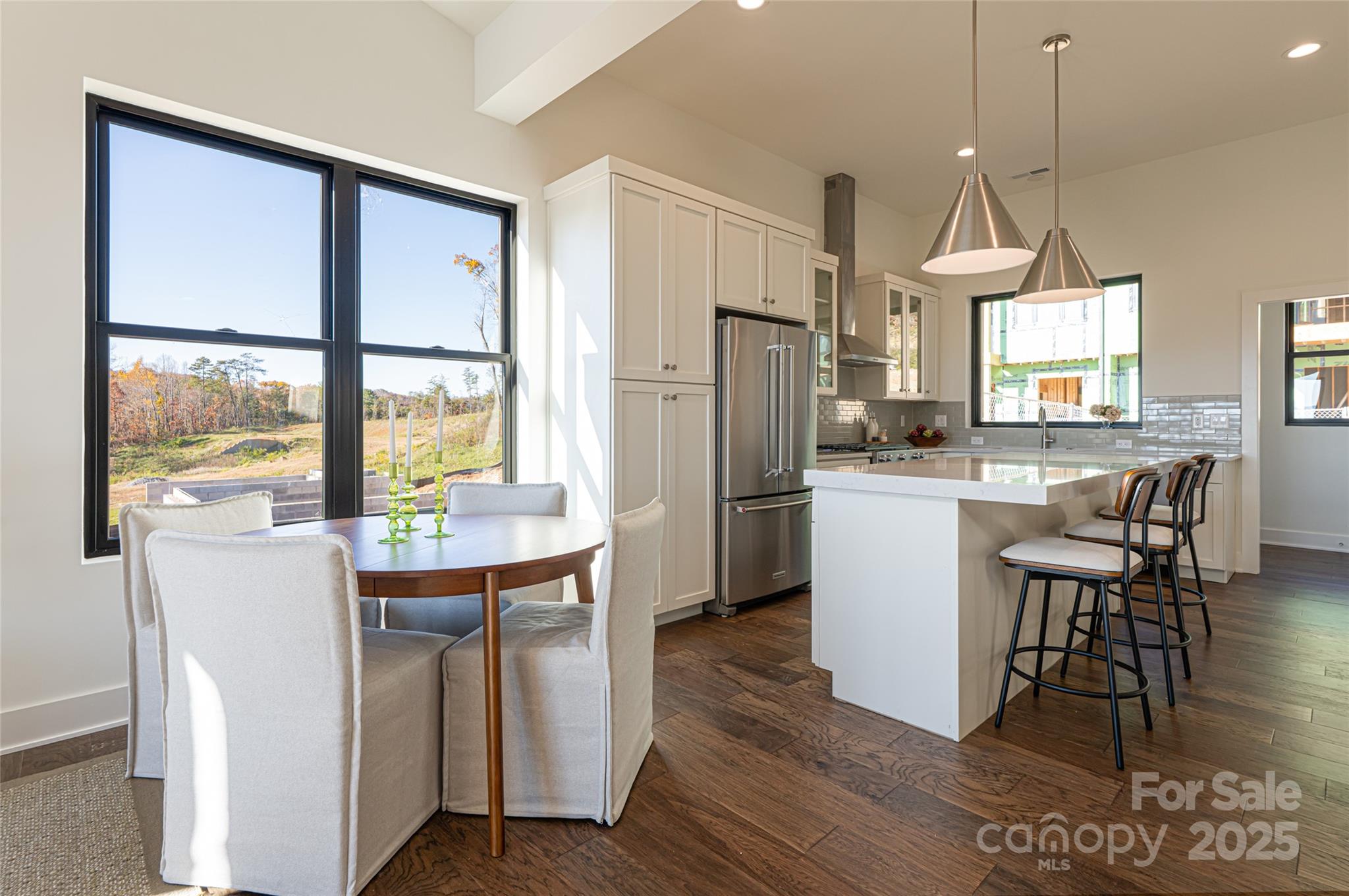 Reynolds Mountain Villas - Residential