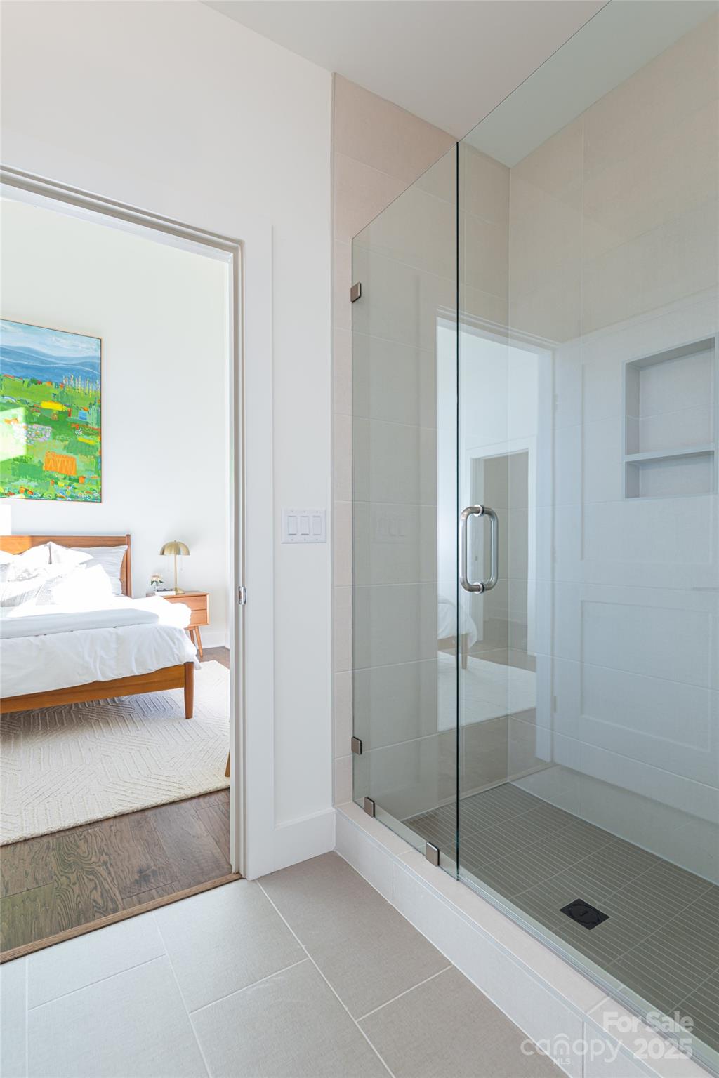 Reynolds Mountain Villas - Residential