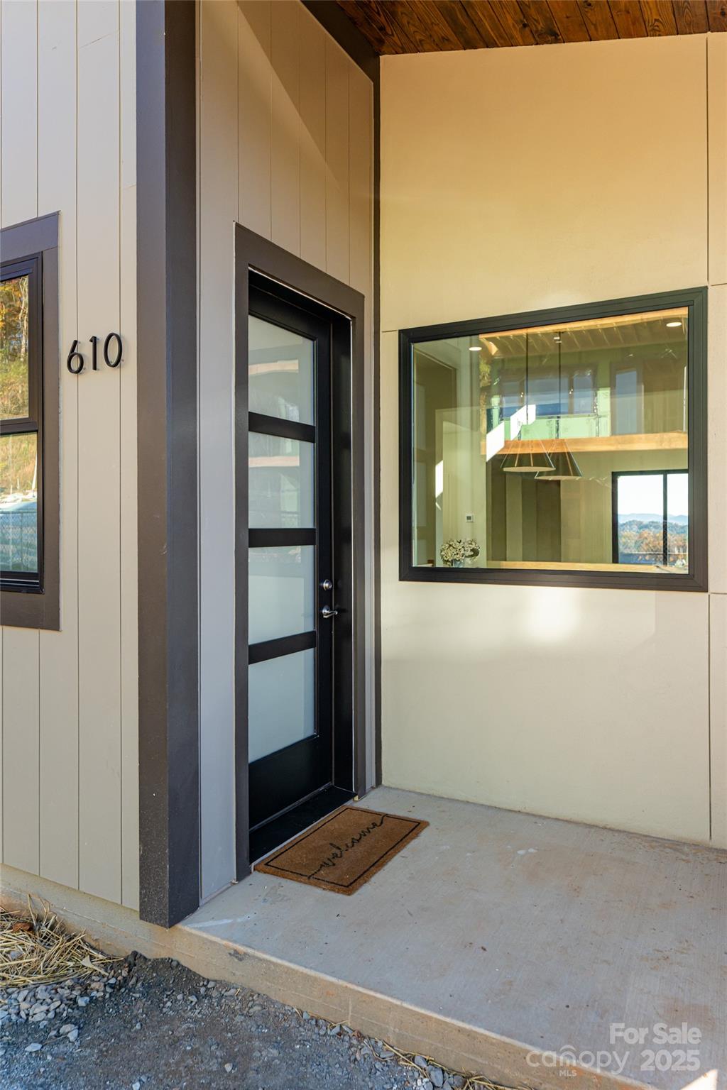 Reynolds Mountain Villas - Residential