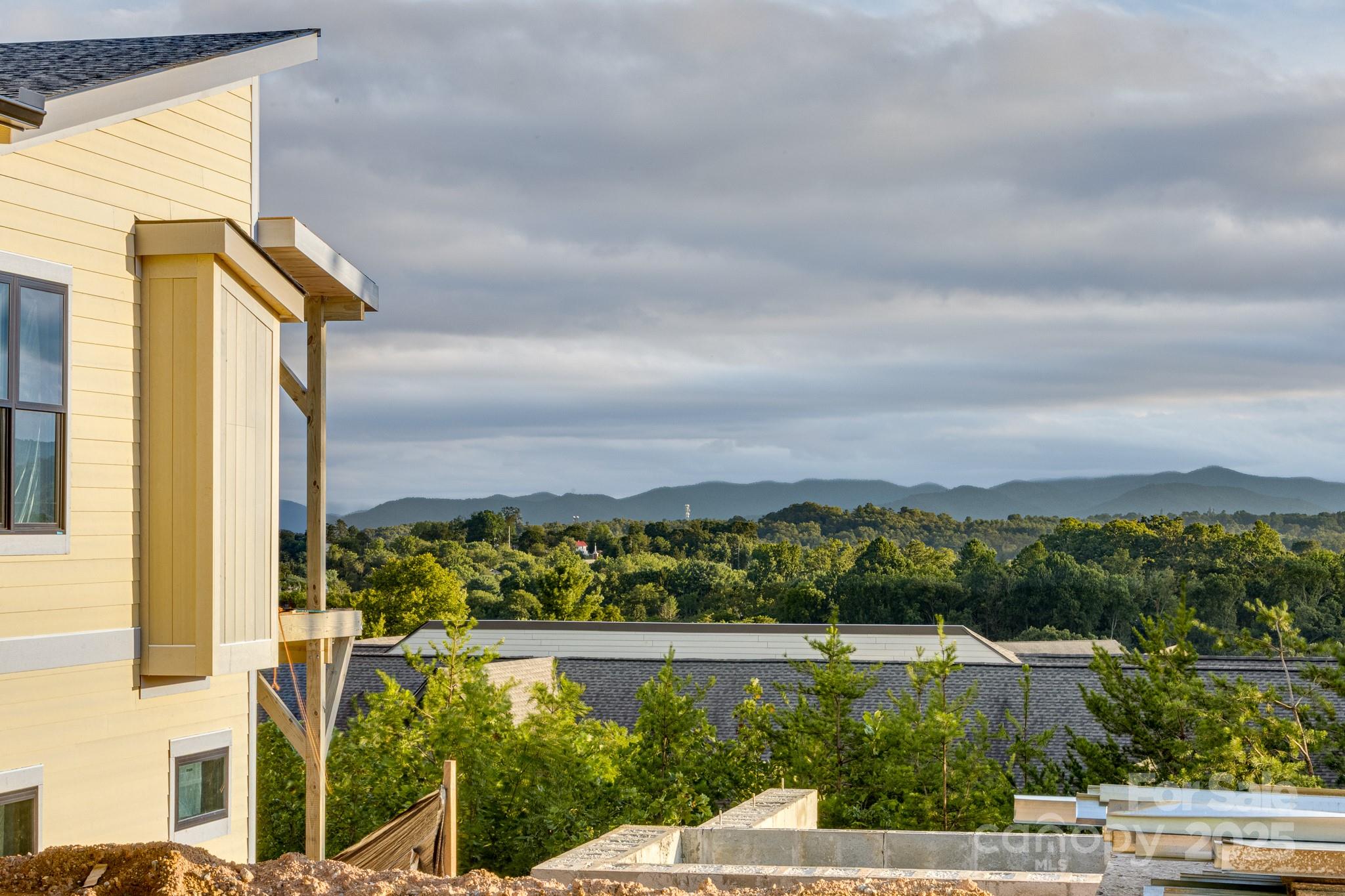 608 Storybook Villas Trail