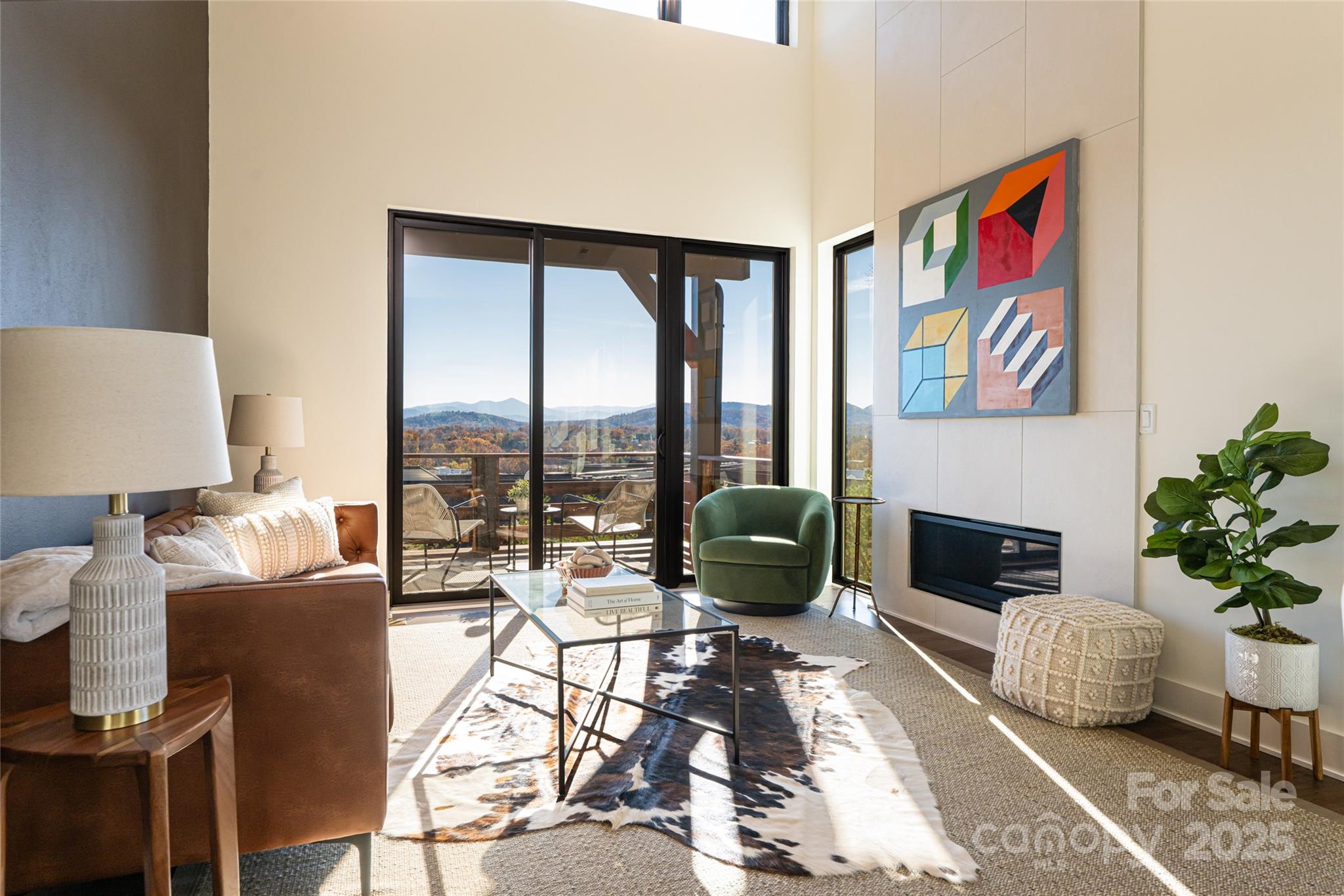 Reynolds Mountain Villas - Residential