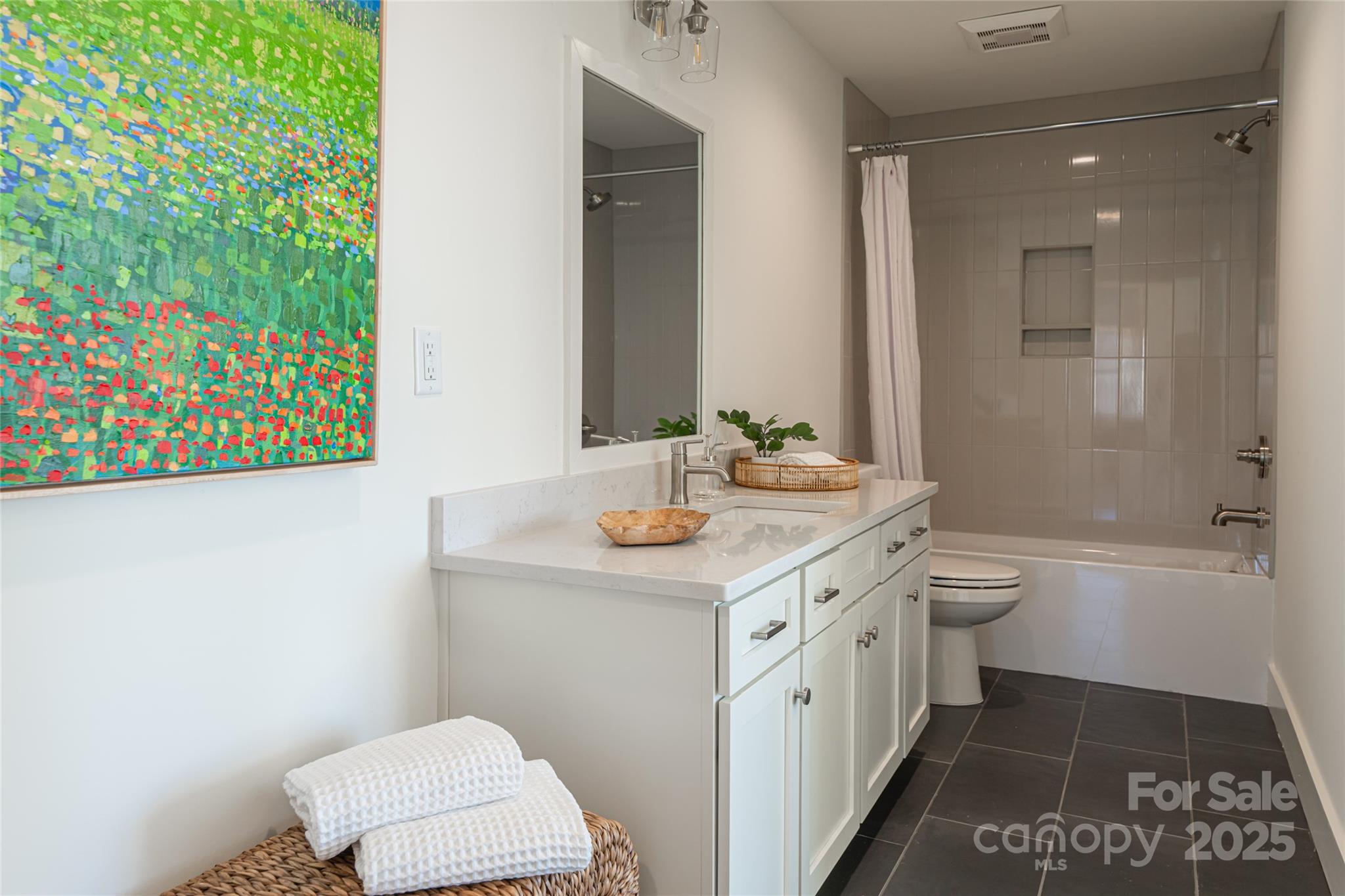 Reynolds Mountain Villas - Residential