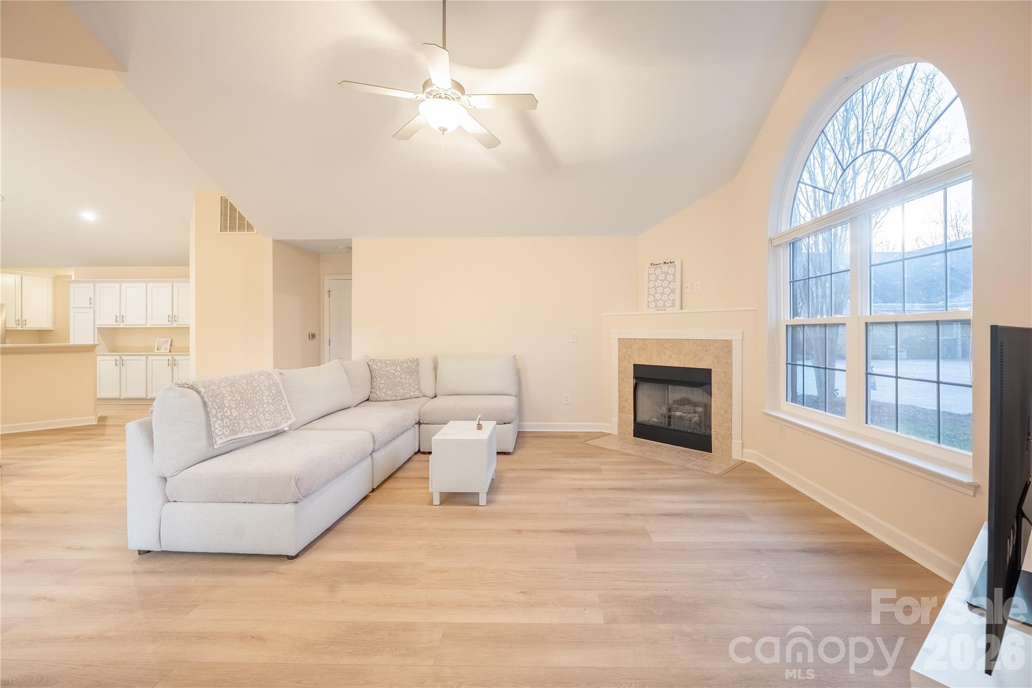 Ridge Road Villa - Residential