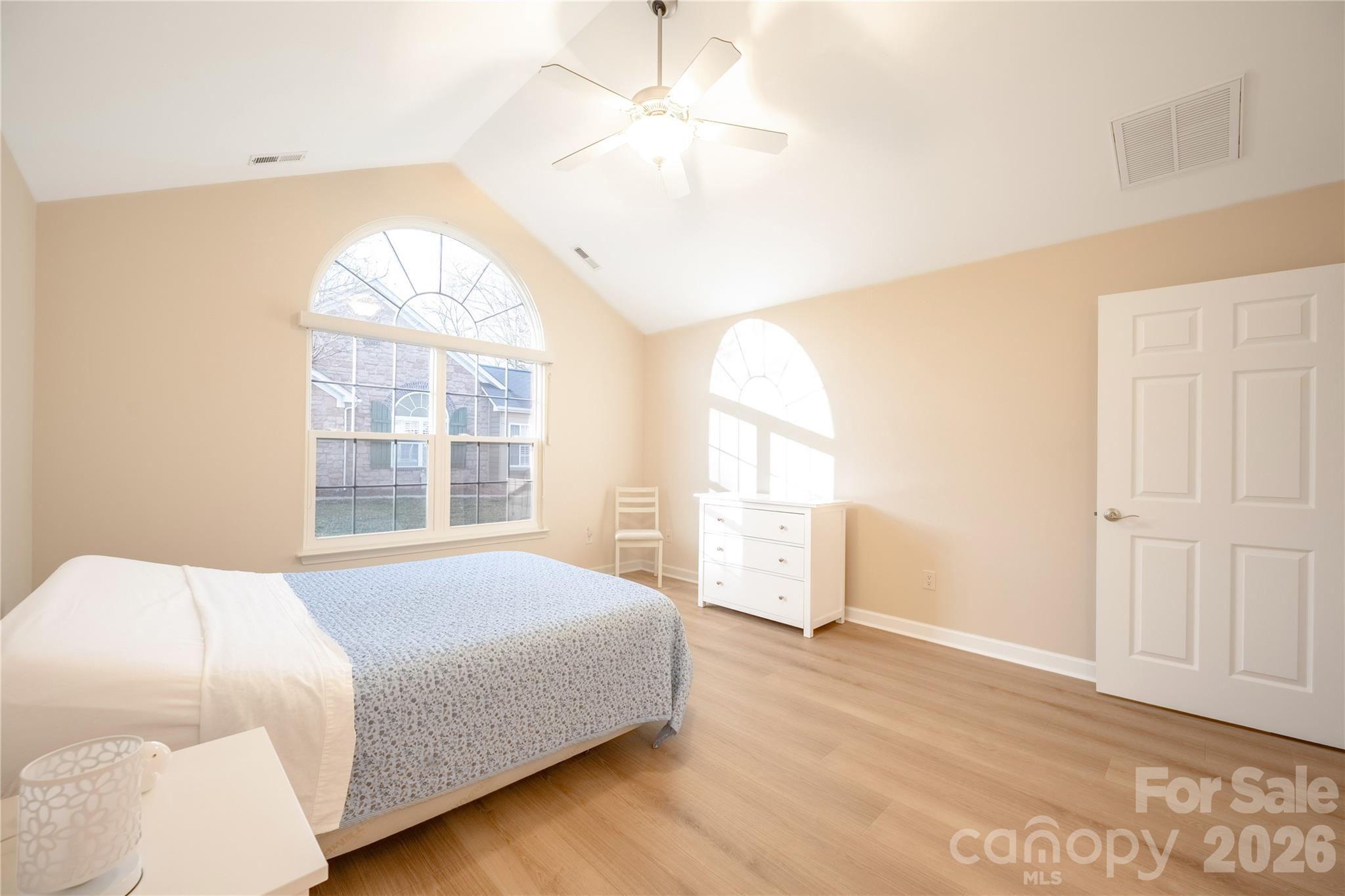 Ridge Road Villa - Residential