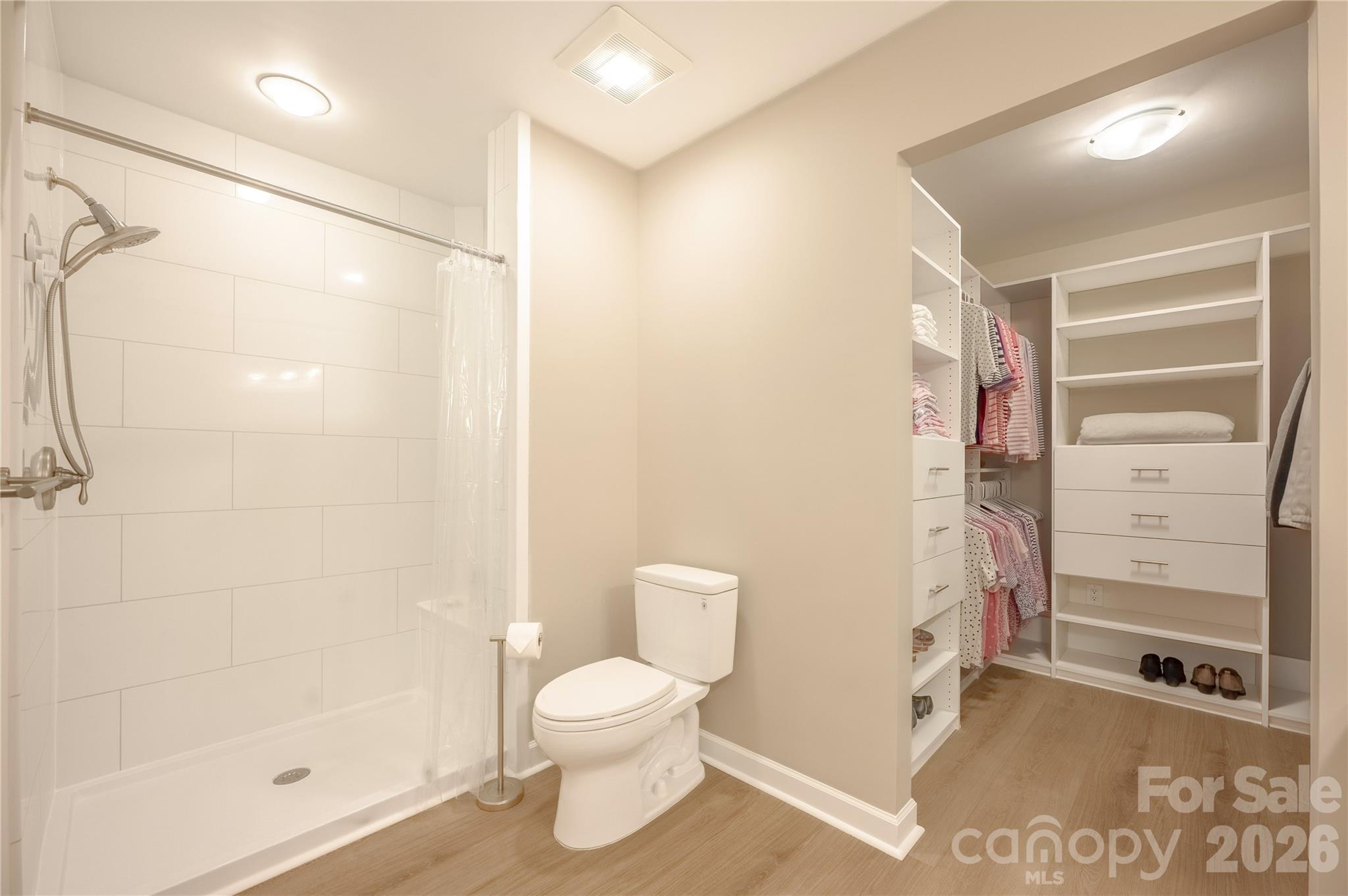 Ridge Road Villa - Residential