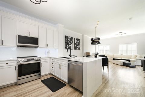 721 Governor Morrison Street 506 Charlotte NC 28211