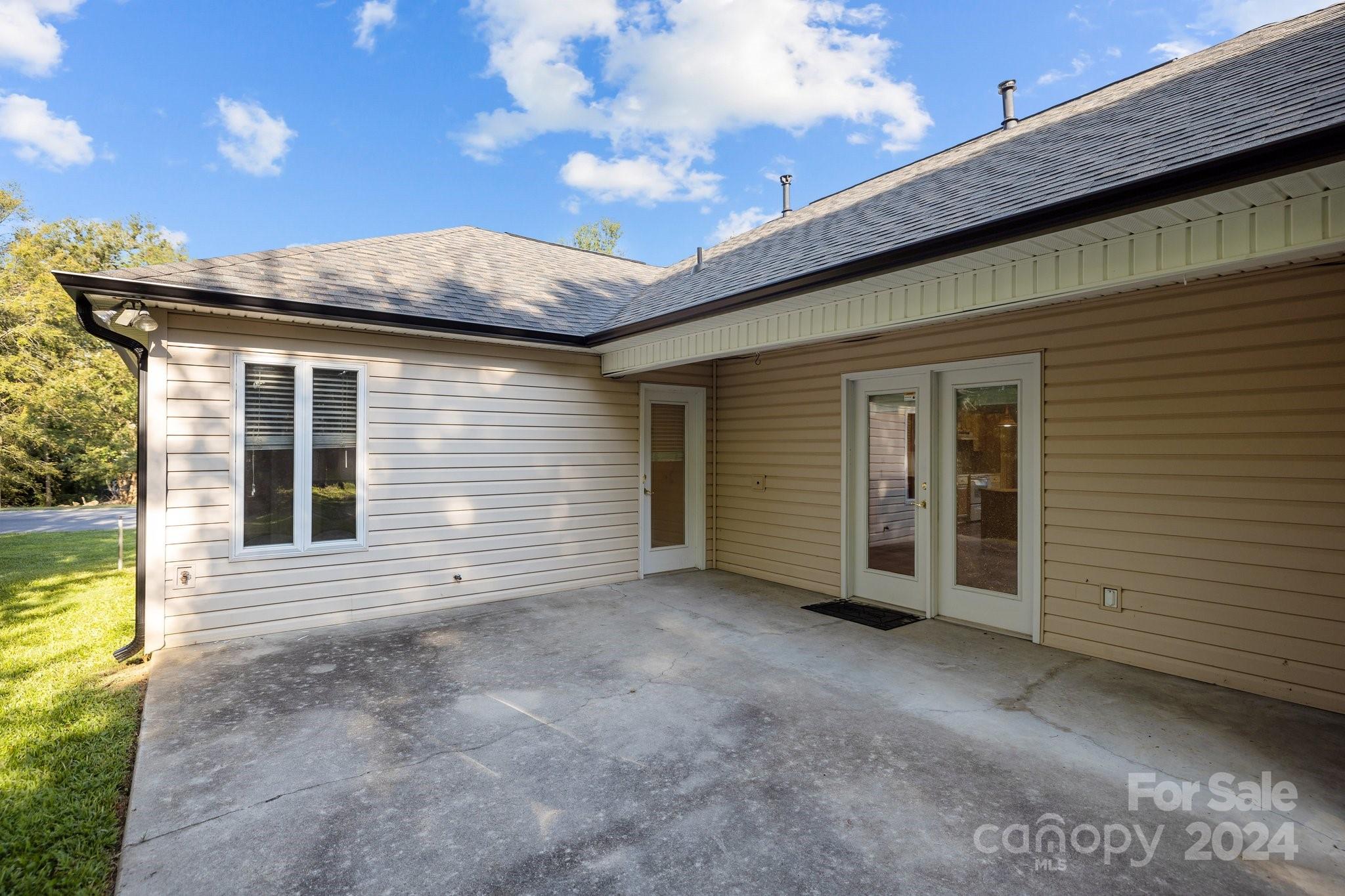 Highland Creek - Residential