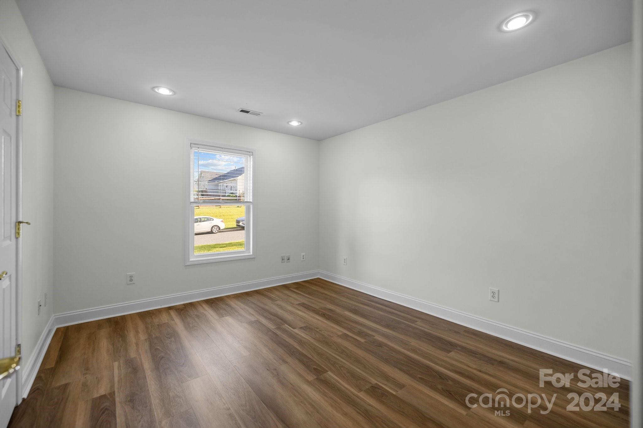 Highland Creek - Residential