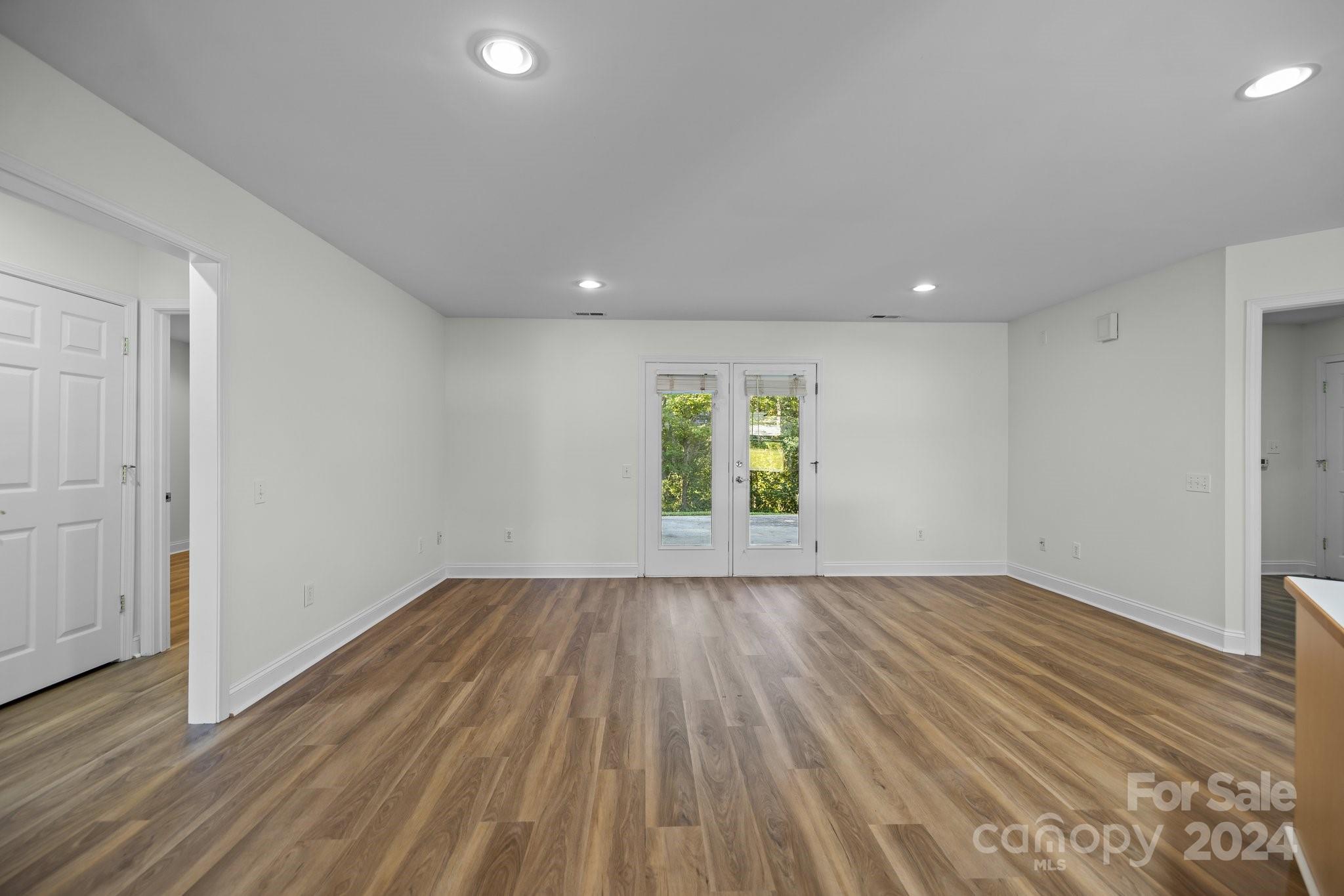 Highland Creek - Residential