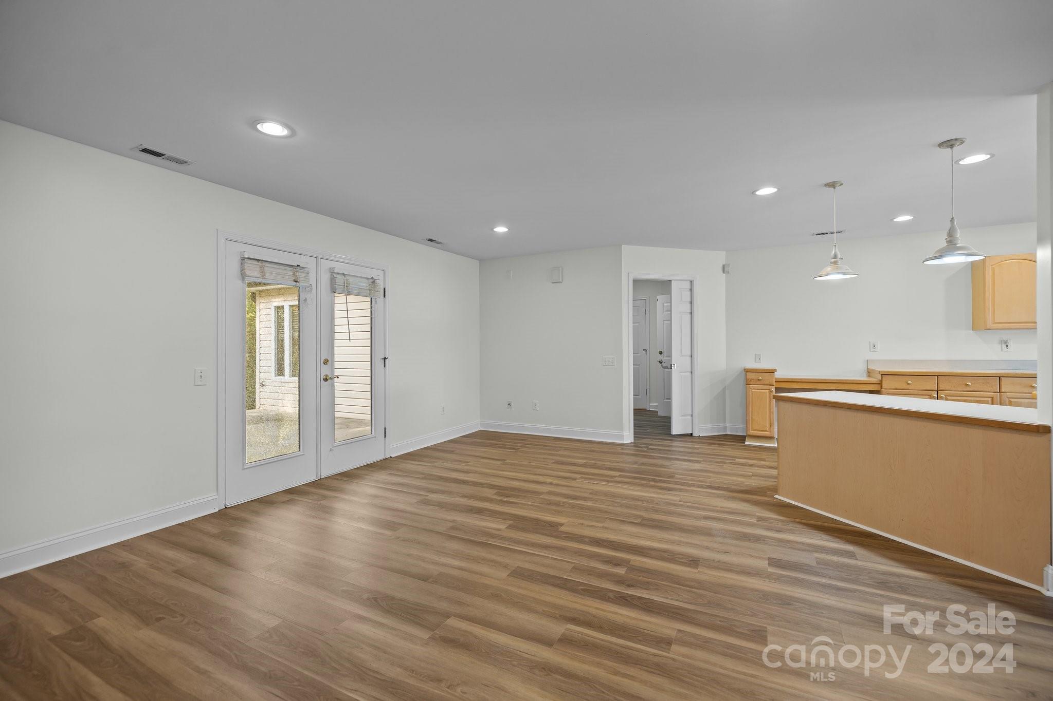 Highland Creek - Residential