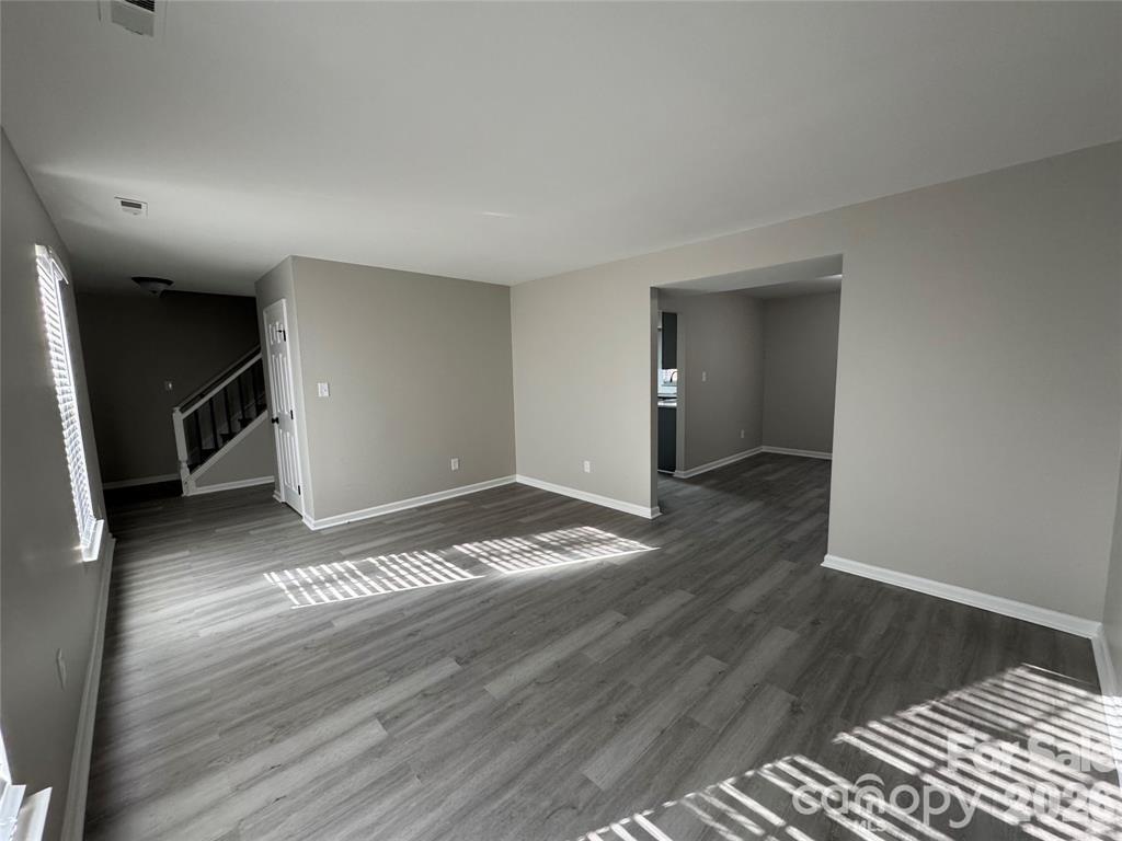 1425 Sugar Hollow Drive