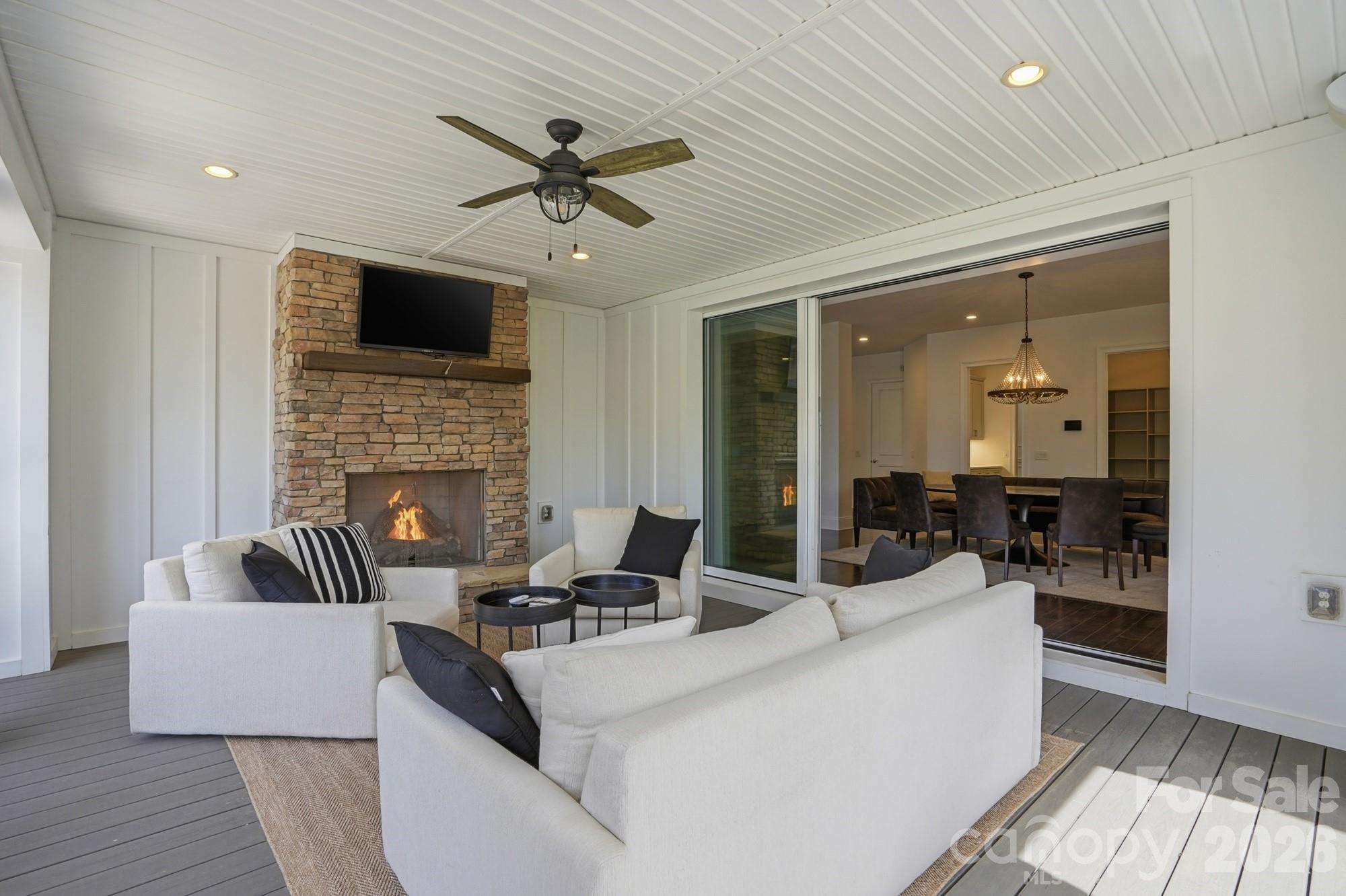 The Falls at Weddington - Residential