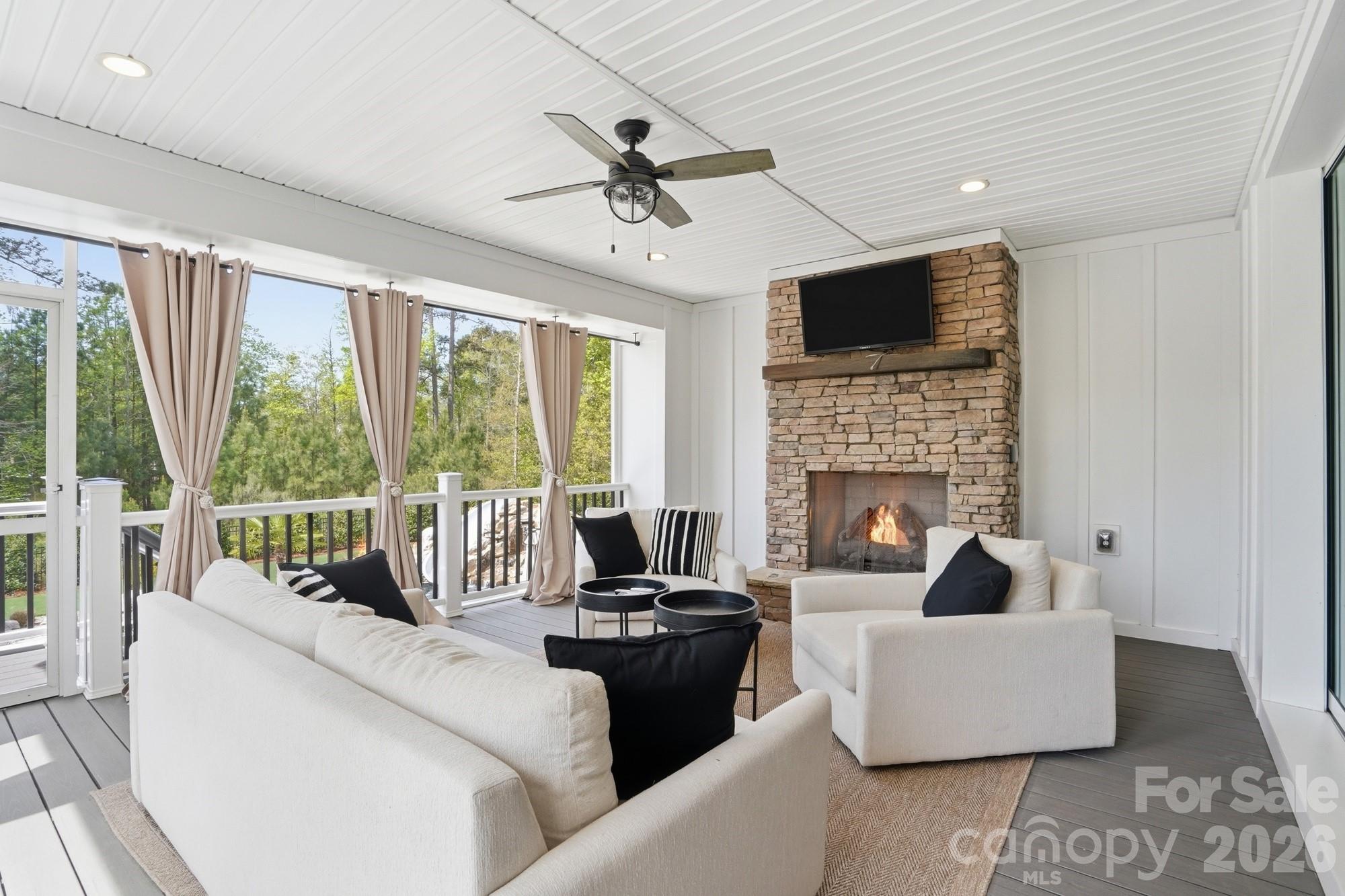 The Falls at Weddington - Residential