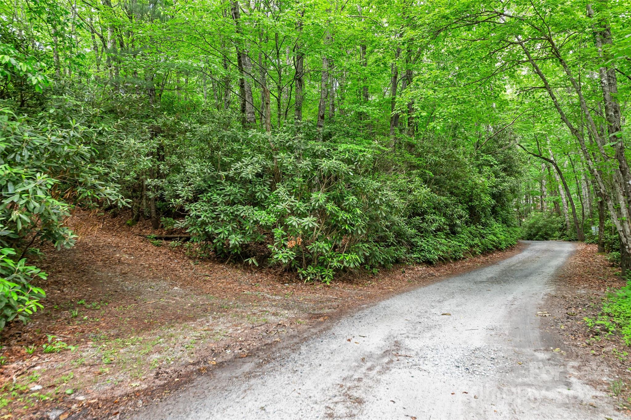 000 Squirrel Run Road