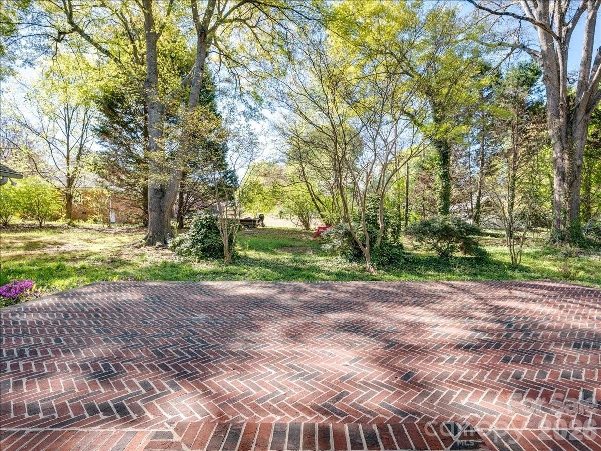 Fairlawn - Residential