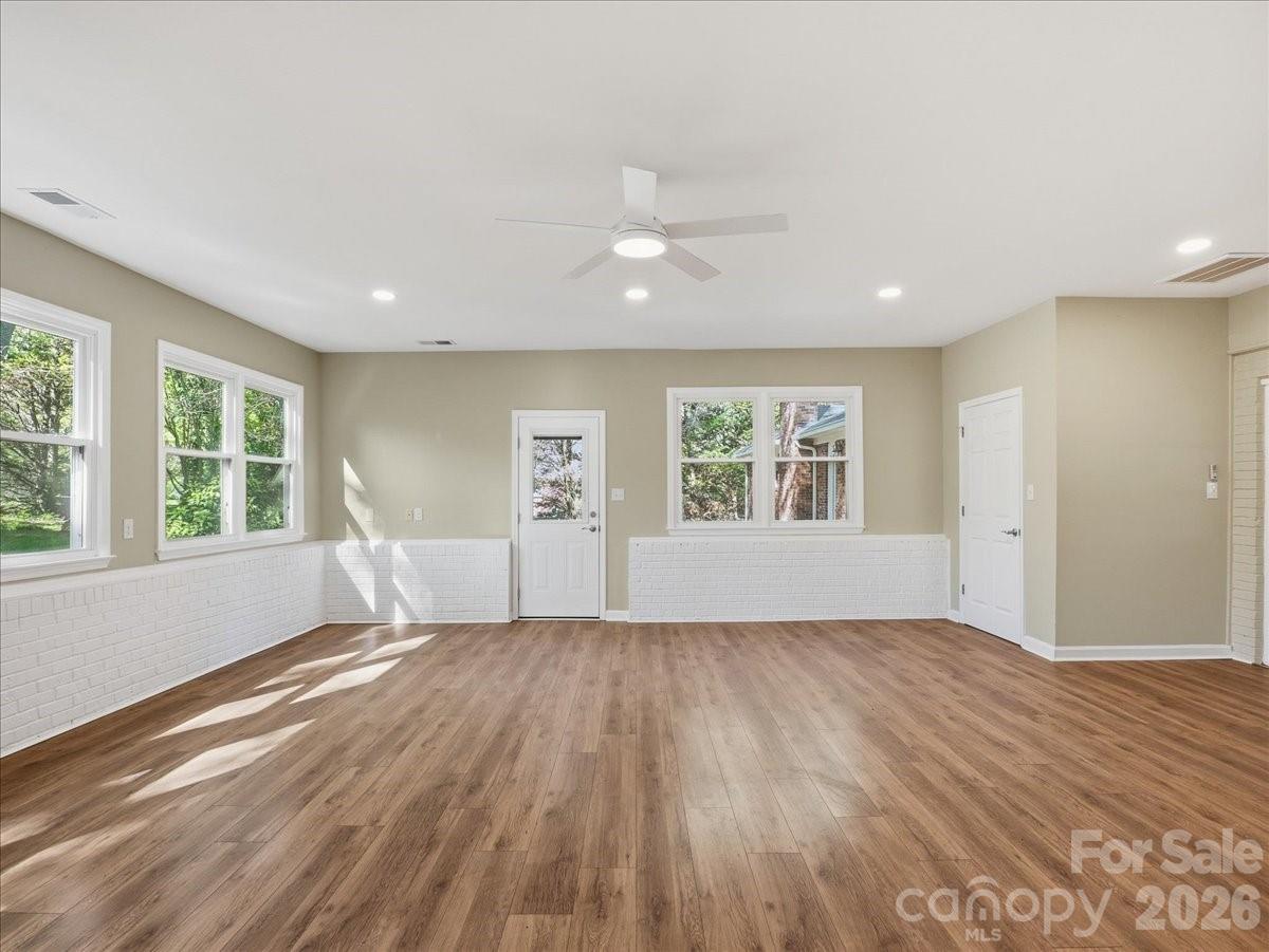 Fairlawn - Residential