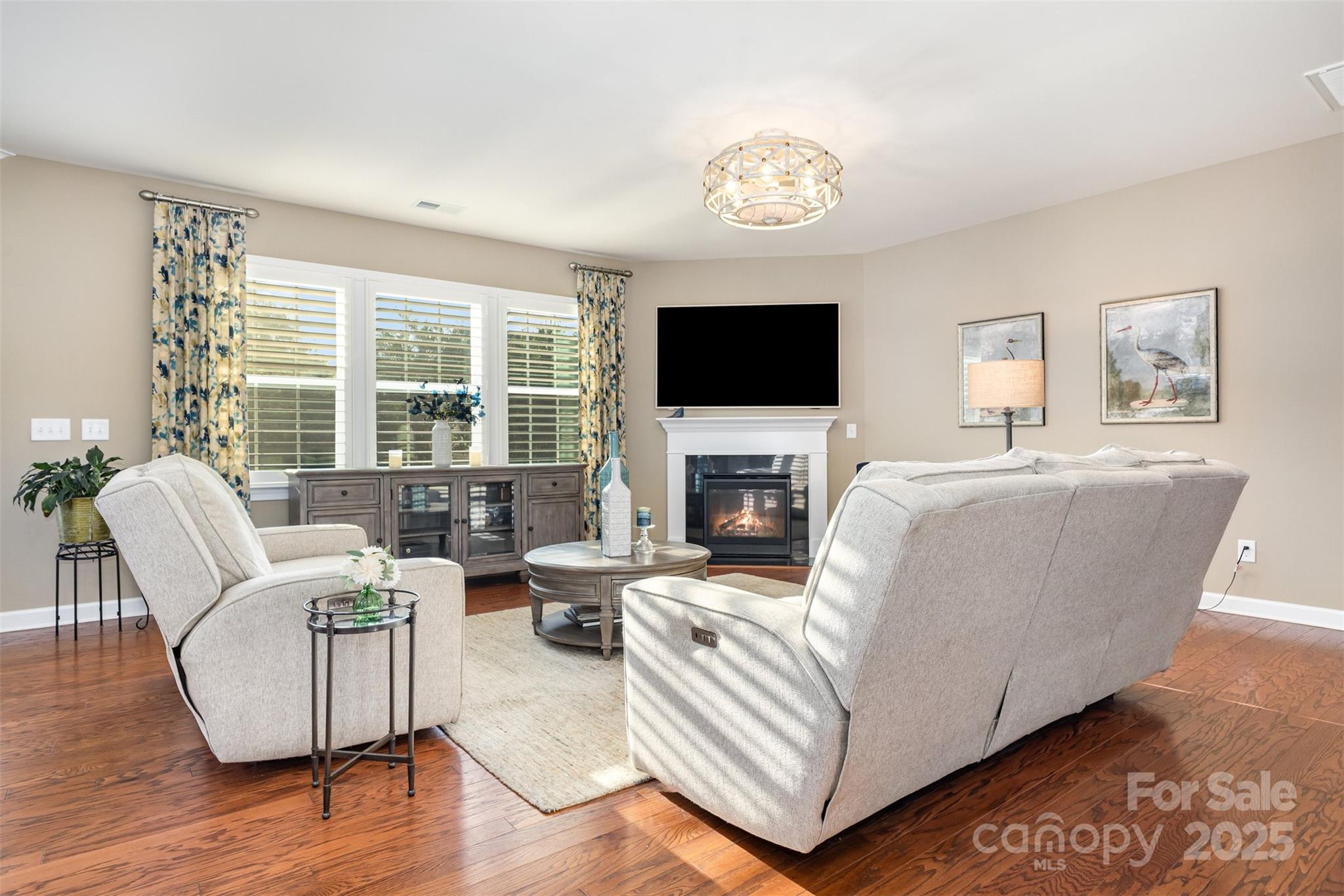 3125 Arches Bluff Circle