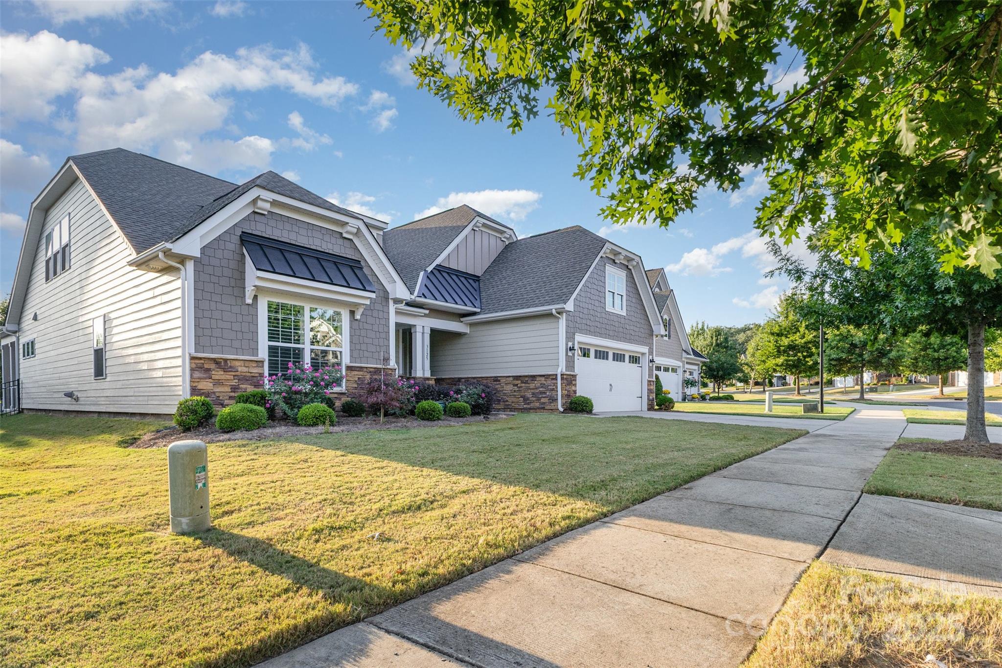 3125 Arches Bluff Circle