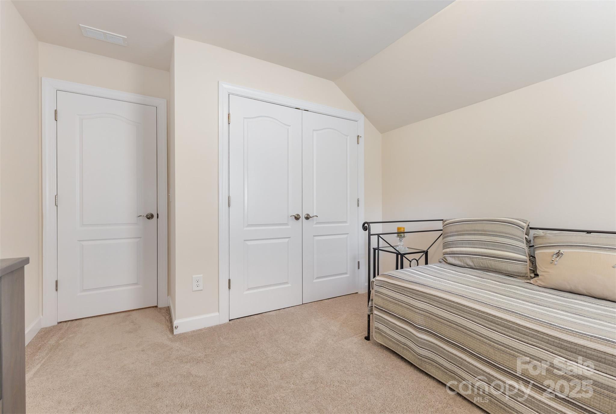 Tree Tops - Residential