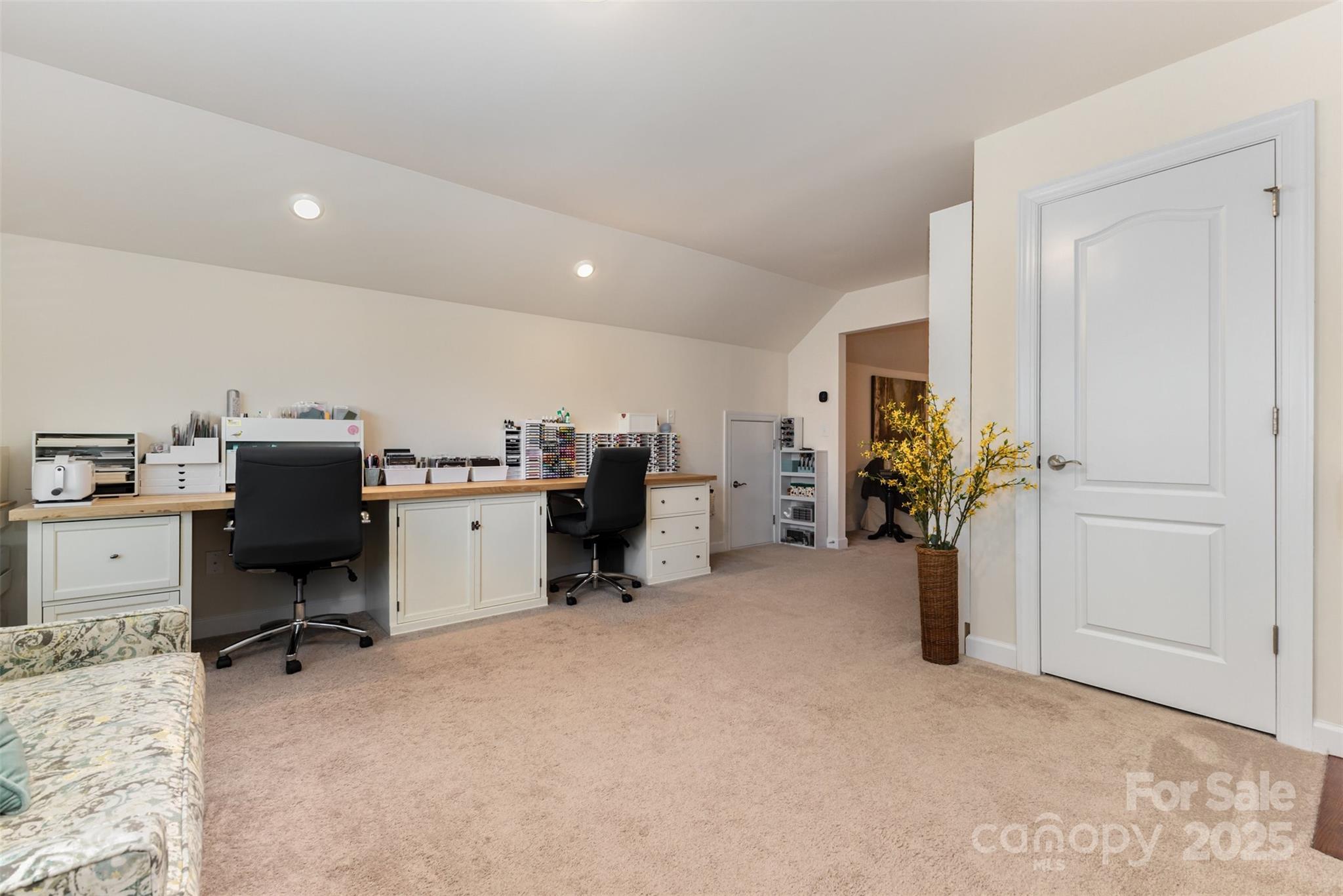 Tree Tops - Residential