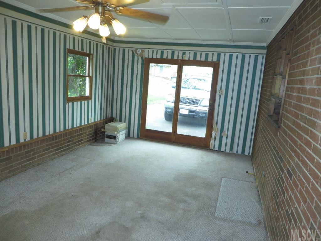 Meadowbrook Village - Residential