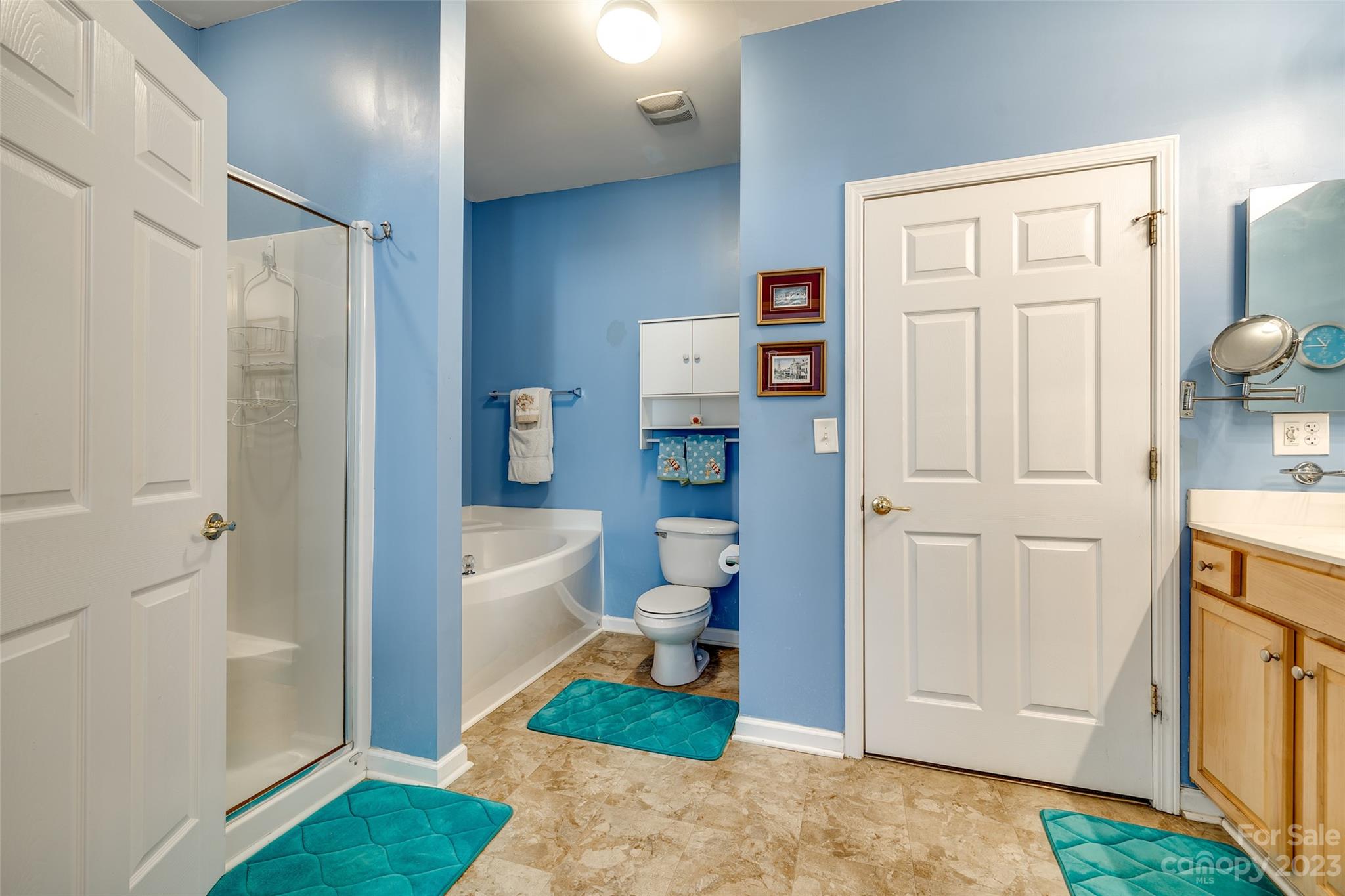 Four Seasons At Gold Hill - Residential