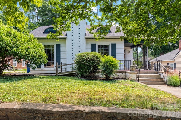 2805 NE BON AIR AVE, WINSTON SALEM, NC 27105 - Image 4133ffa314e7b513de2ef6b96a0c40a6/1587780307