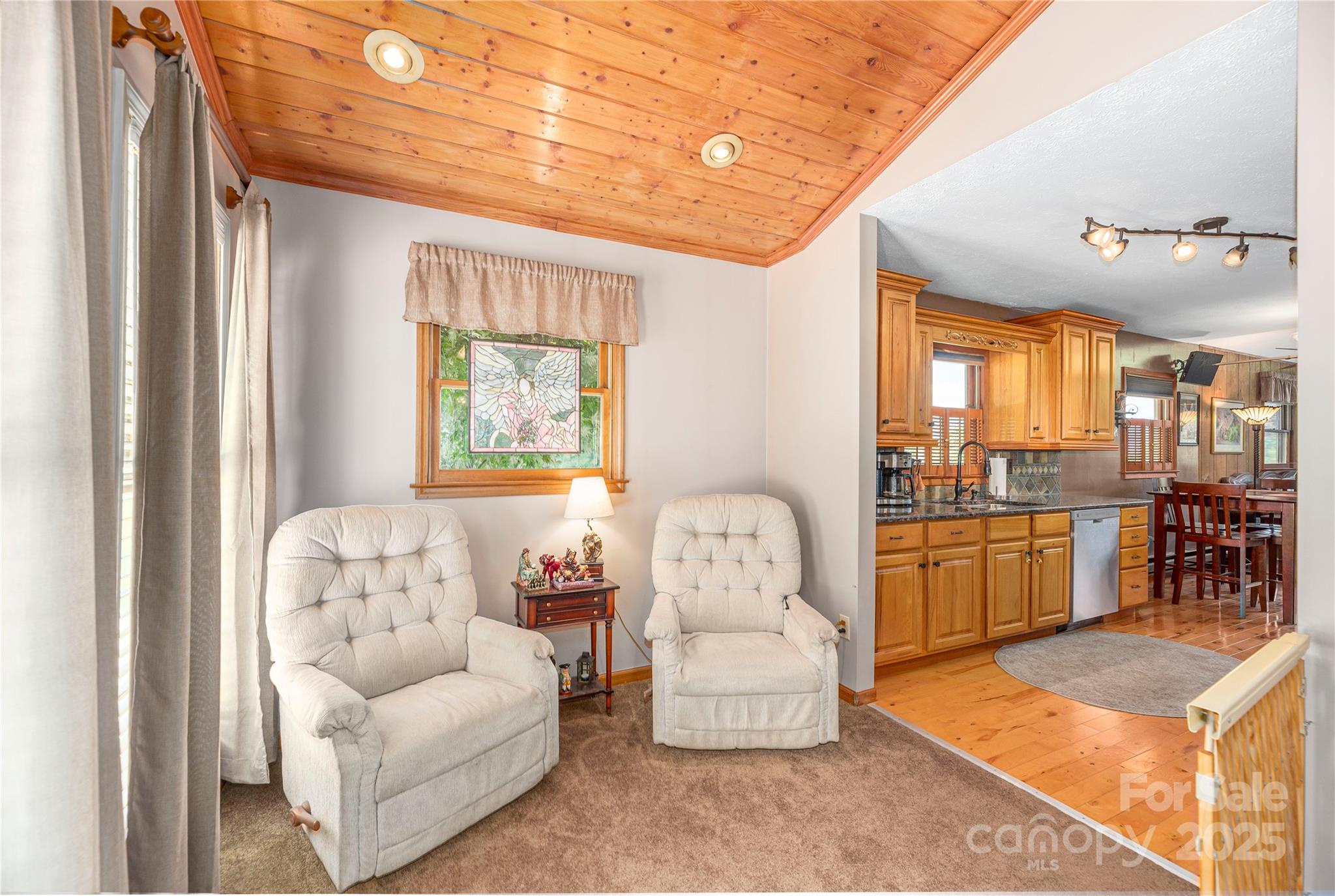 68 Thornapple Lane