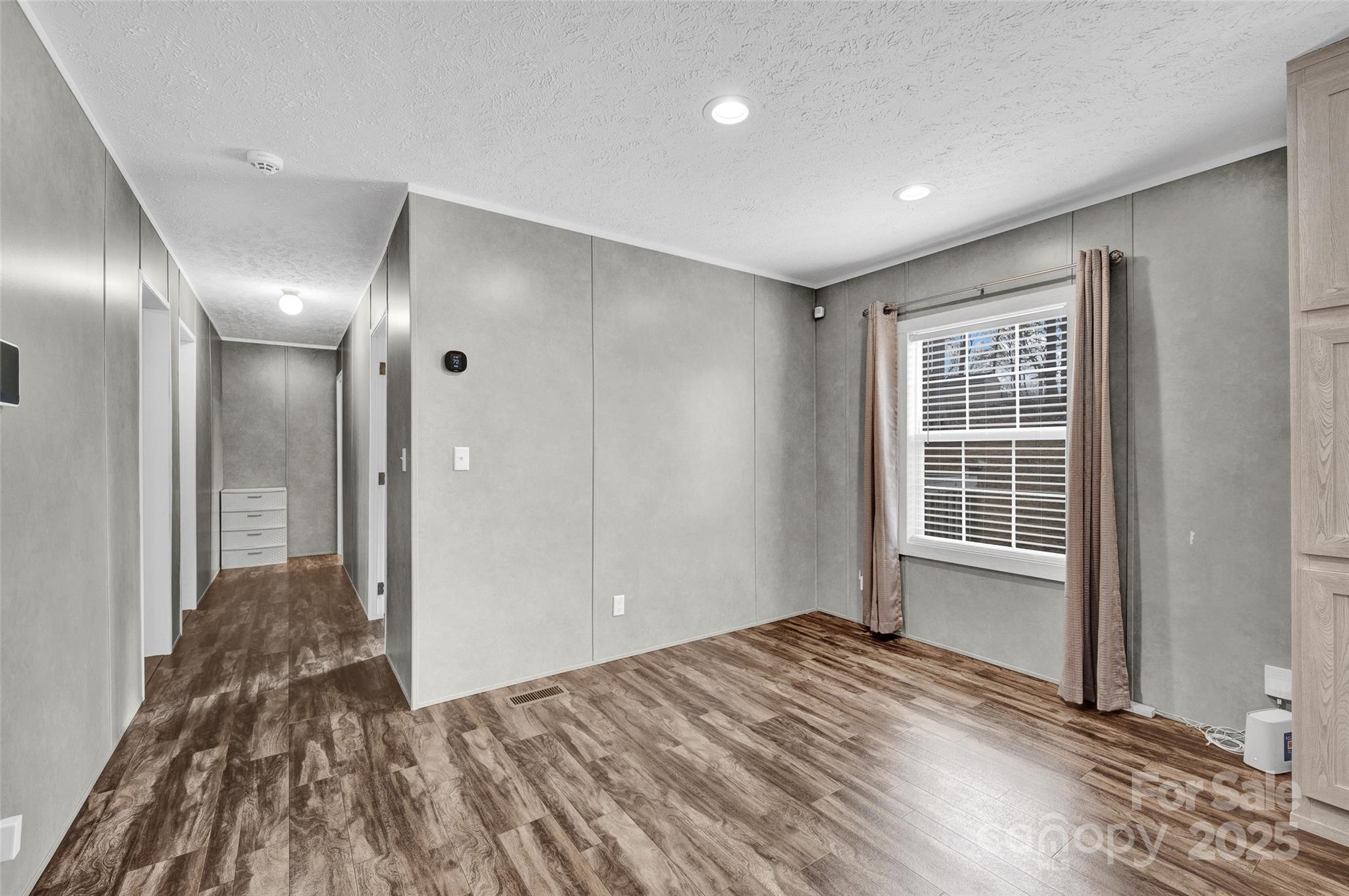 Windward Pointe - Residential