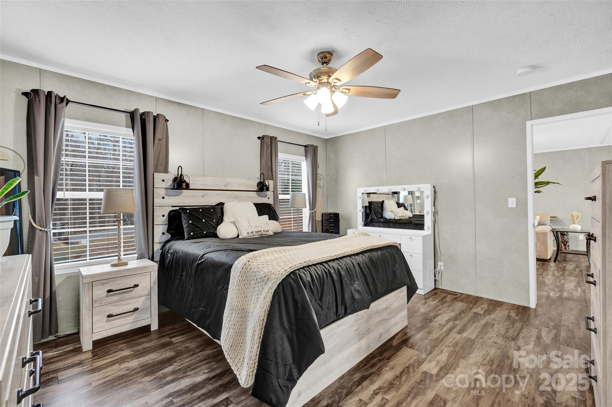 Windward Pointe - Residential