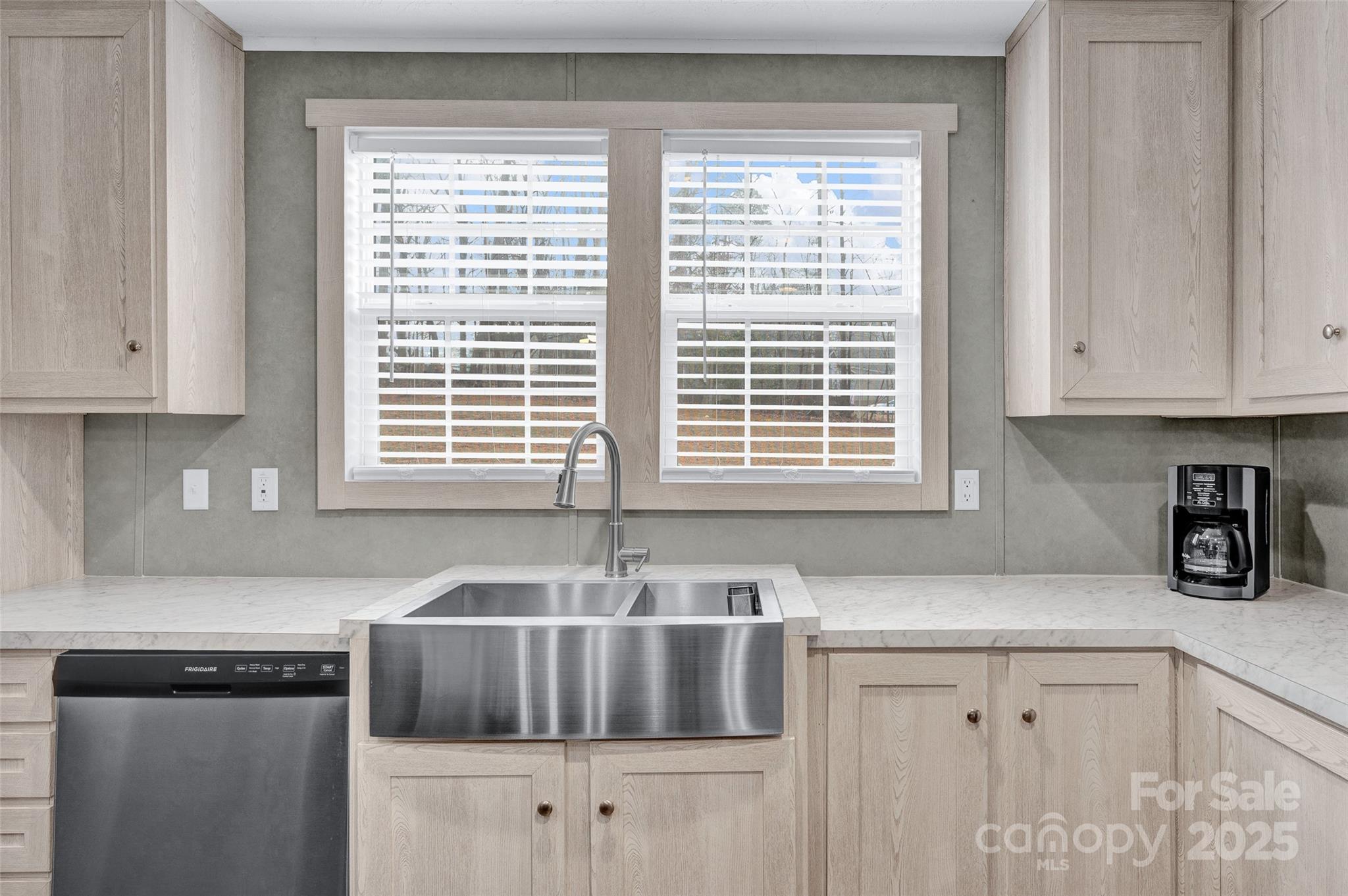 Windward Pointe - Residential