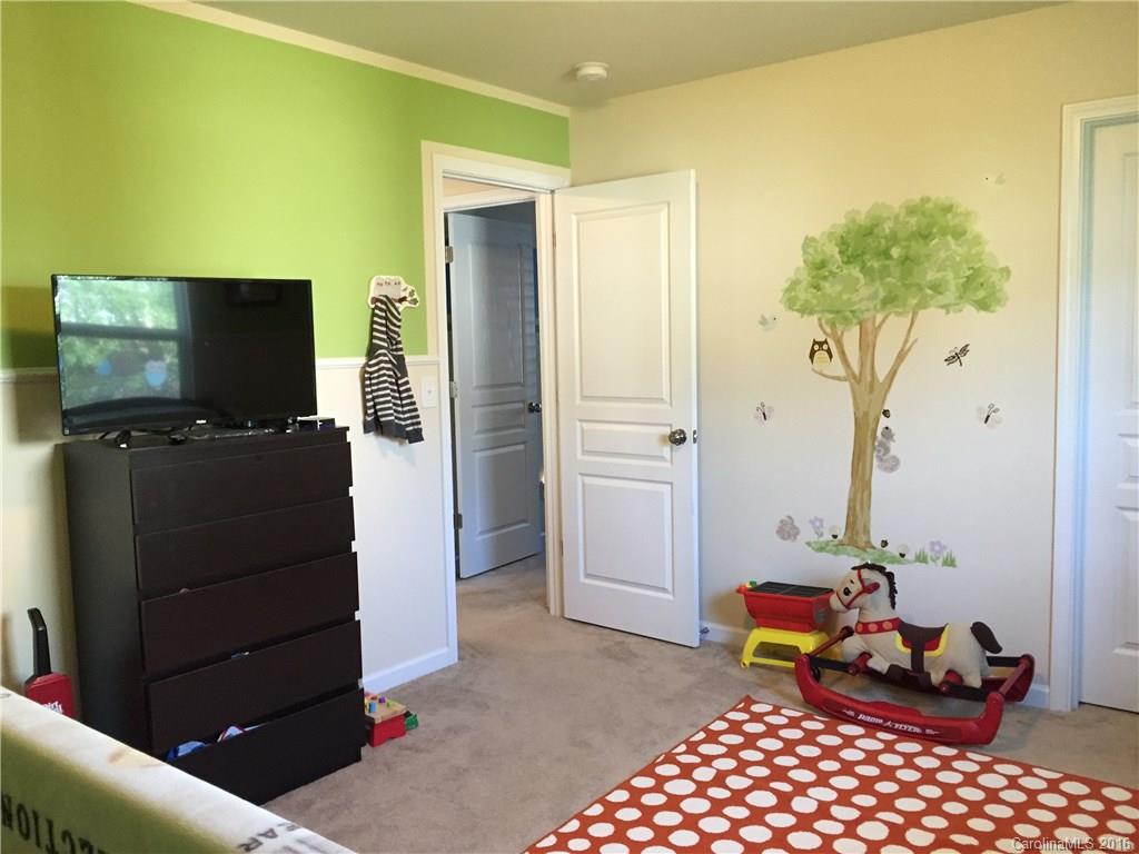 Mallard Lake - Residential