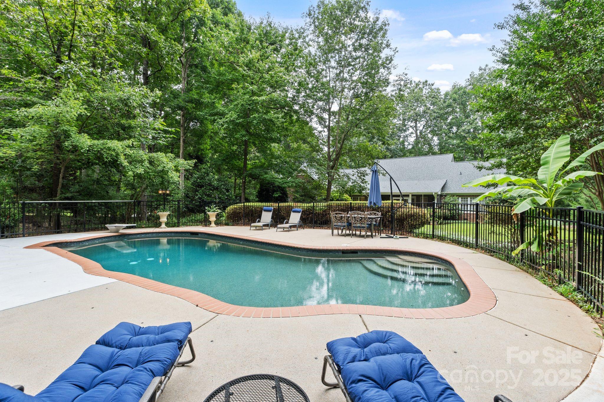 West Pointe - Residential